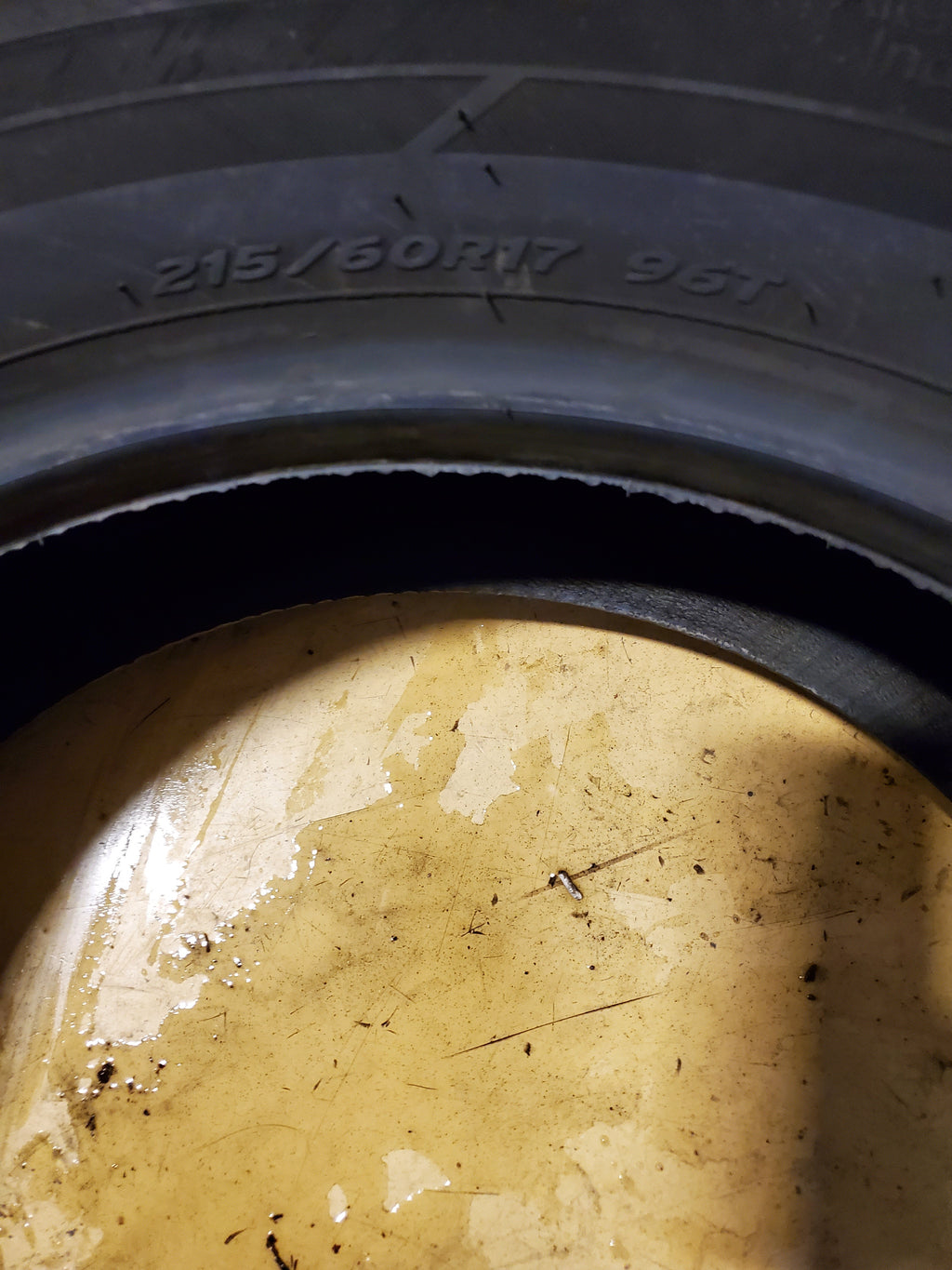 HANKOOK KINERGY ST BSW P 215 60 17 96T ALL SEASON TIRE 1021502
