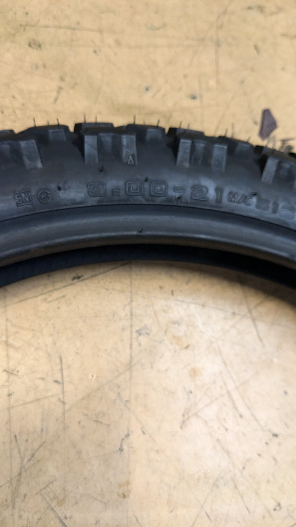 SHINKO TRAIL MASTER E-700 BSW 3 21 51S DUAL MOTORCYCLE TIRE 874390