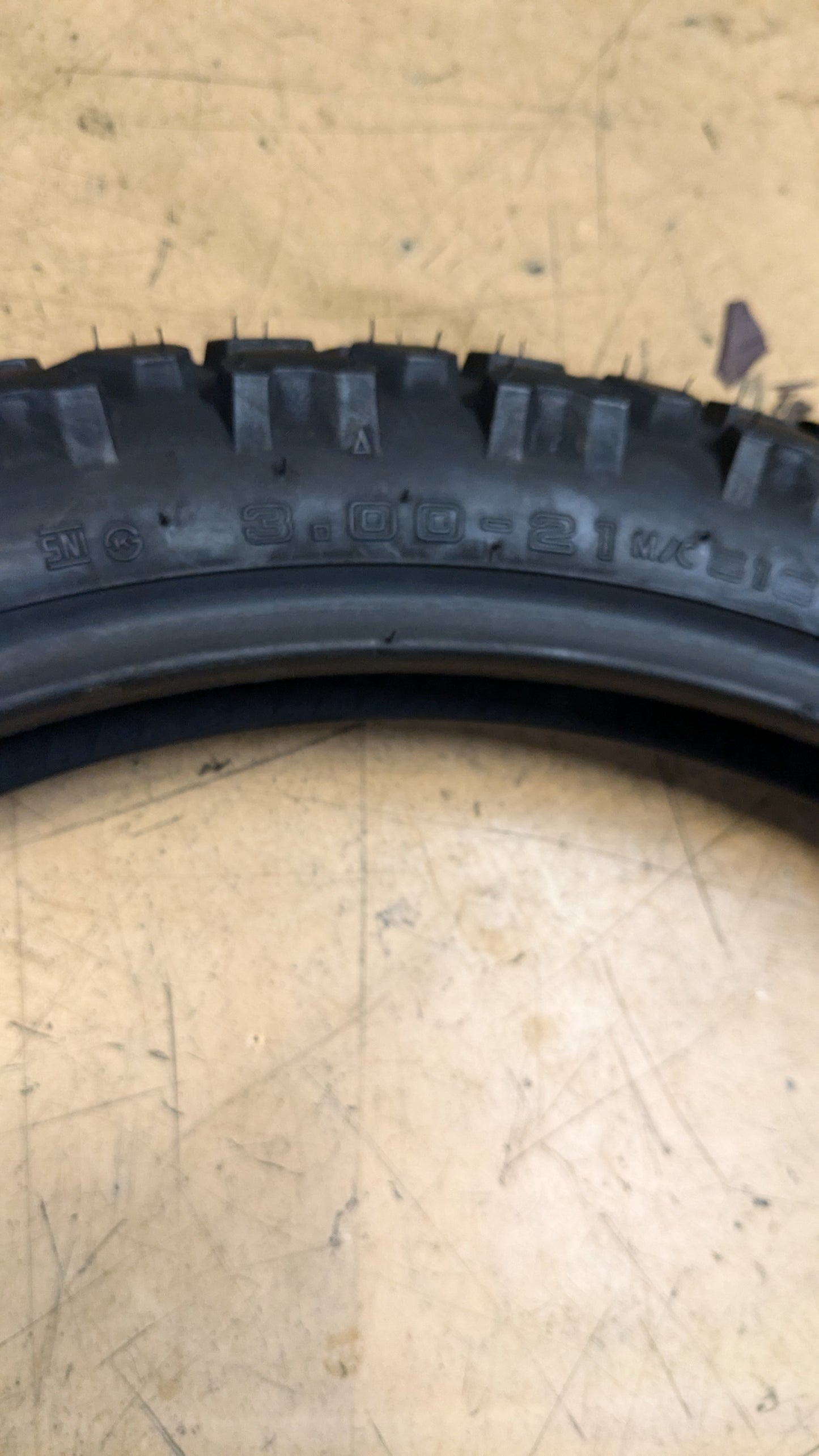 SHINKO TRAIL MASTER E700 BSW P 3 21 51S DUAL MOTORCYCLE TIRE 874390