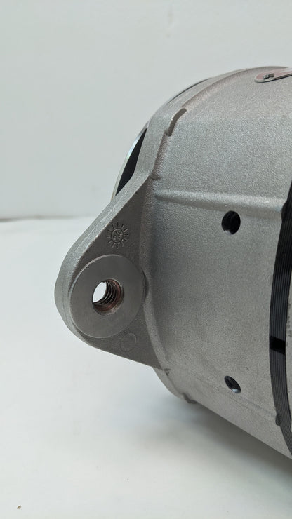 DELCO REMY ALTERNATOR 35SI MODEL 12V 140A 1/4 B+ OUTPUT TERMINAL J180 HINGE 8600064