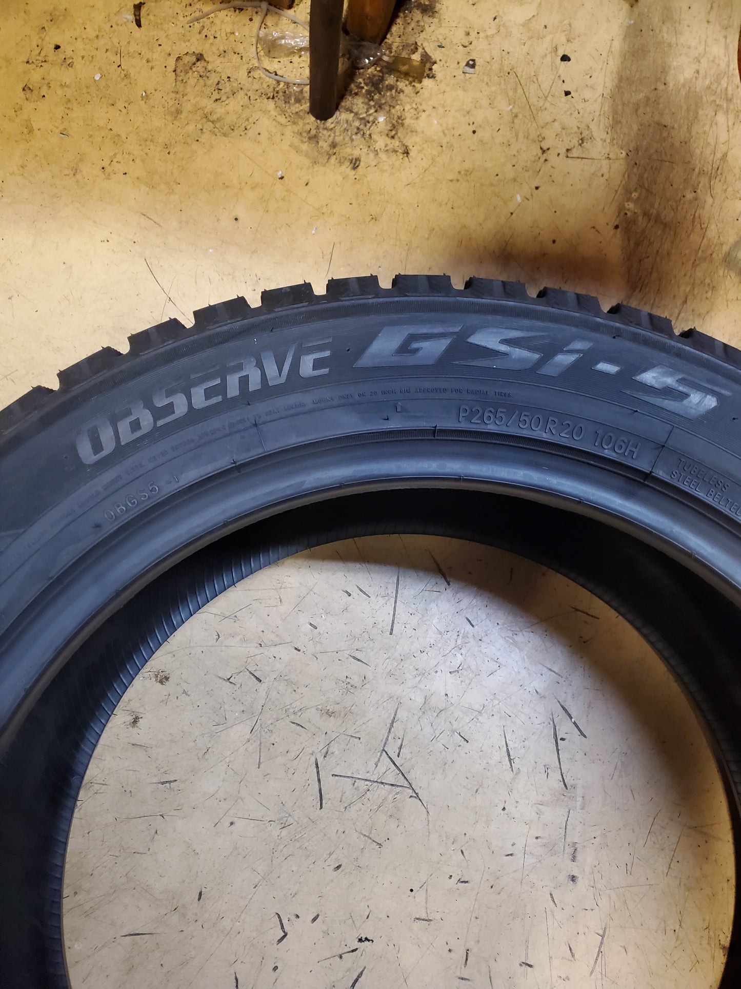 NOS TOYO OBSERVE GSI-5 BSW P 265 50 20 106H WINTER TIRE 130790