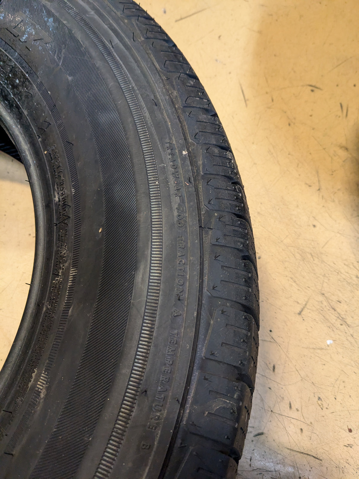 BRIDGESTONE DUELER LX RWL P 265 65 17 112T SL ALL SEASON TIRE 009395