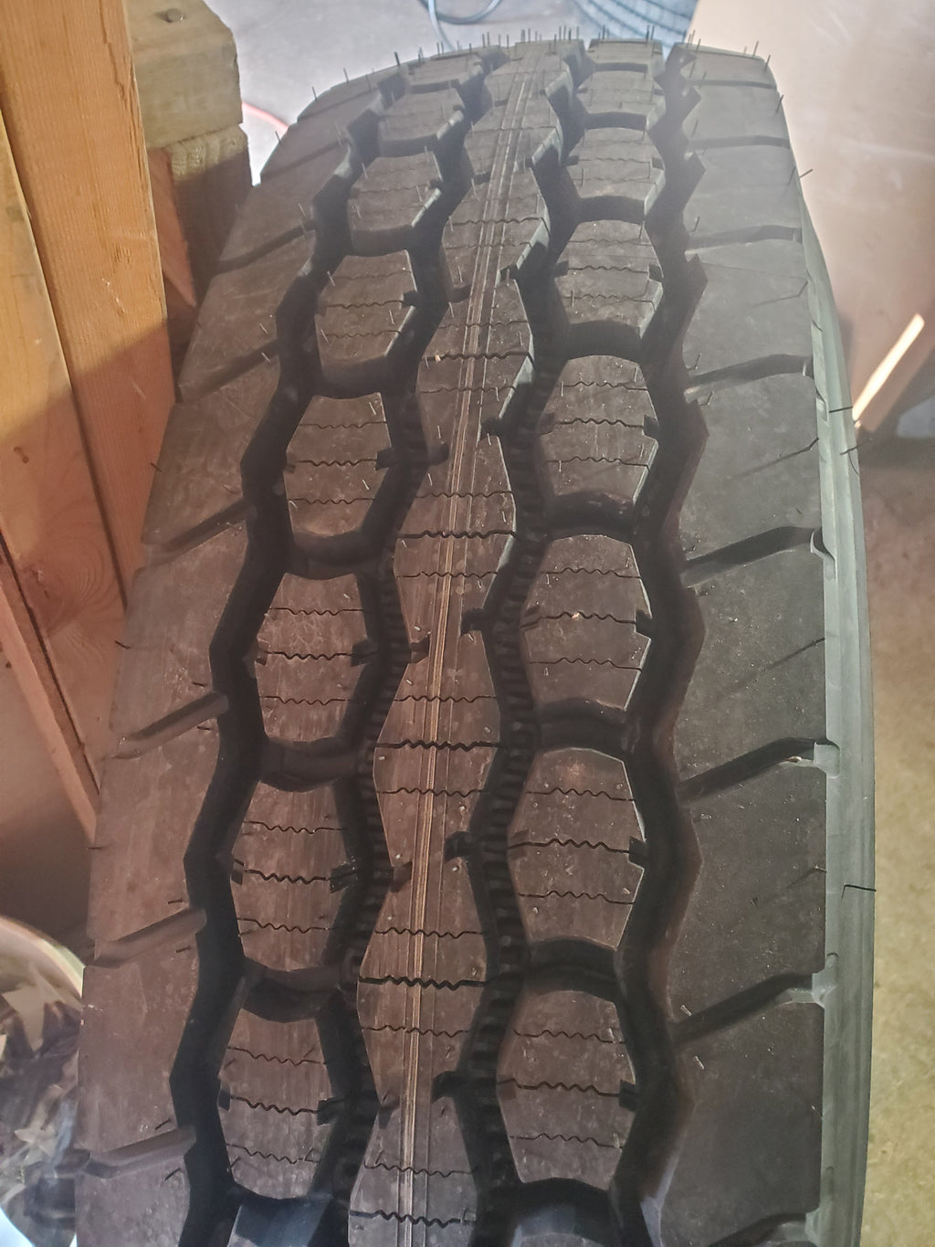 FIRESTONE FD692 BSW LT 295 75 22.5 144/140L 14PLY DRIVE TIRE 003153