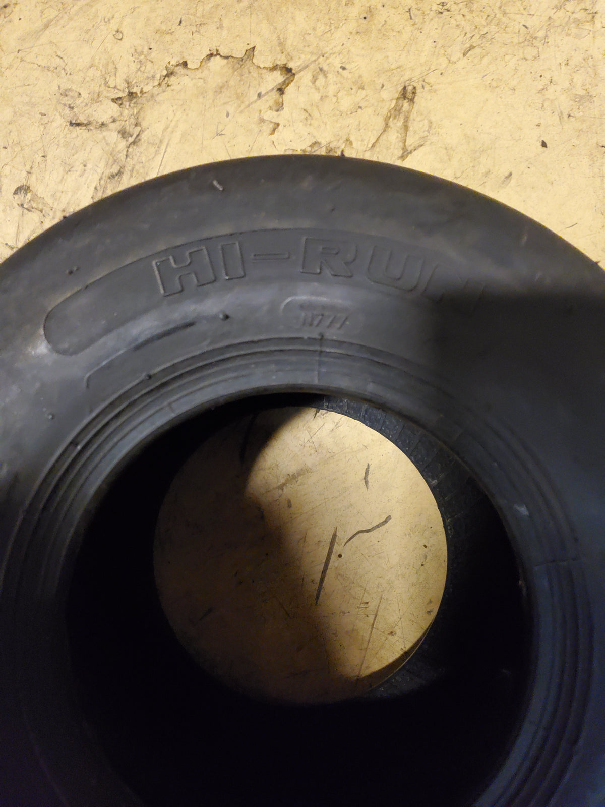 HI-RUN SU05 BSW 13 6.5 6 4PLY LAWN TIRE WD1122