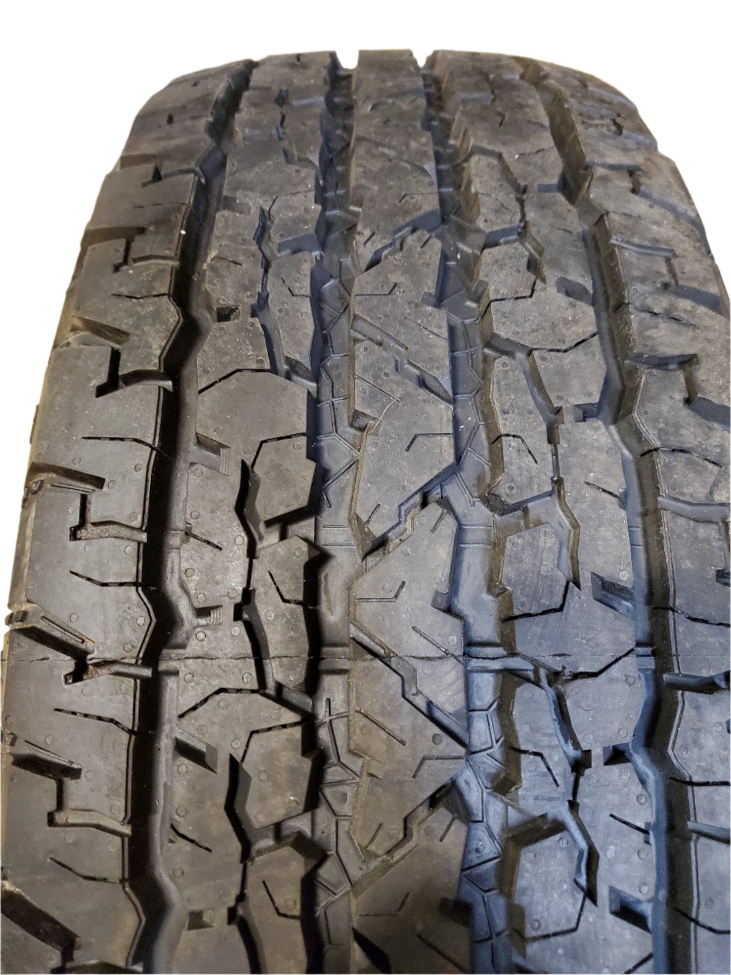 MRF WANDERER A/T BSW P 255 65 18 111T ALL TERRAIN TIRE 16336540