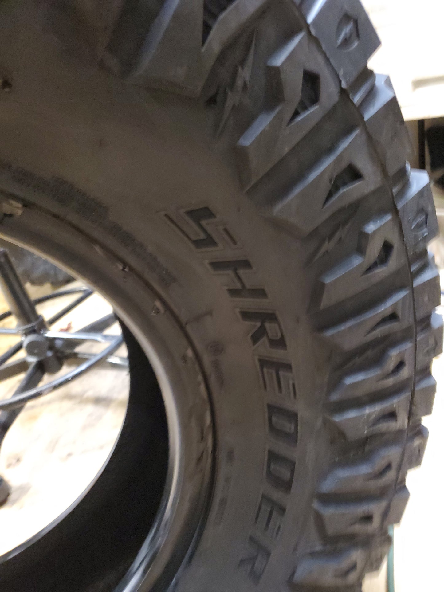 A/PLUS SHREDDER M/T BSW LT 315 76 16 127124Q 10PLY MUD TERRAIN TIRE 20000130
