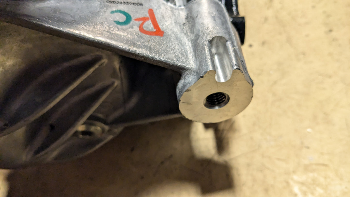 GENUINE GM DIFFERENTIAL 21-24 CADILLAC ESCALADE 22-24 SILVERADO 85707710