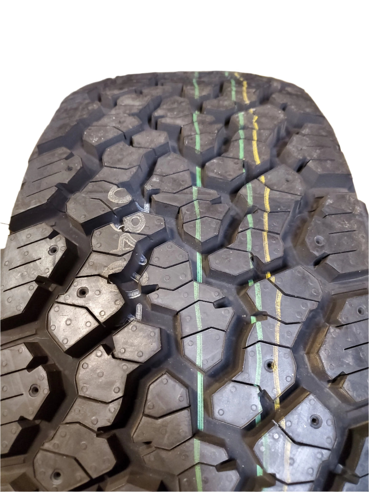 2 GENERAL GRABBER A/T X LT 275 65 18 123/120R 10PLY ALL TERRAIN TIRE 04506340000