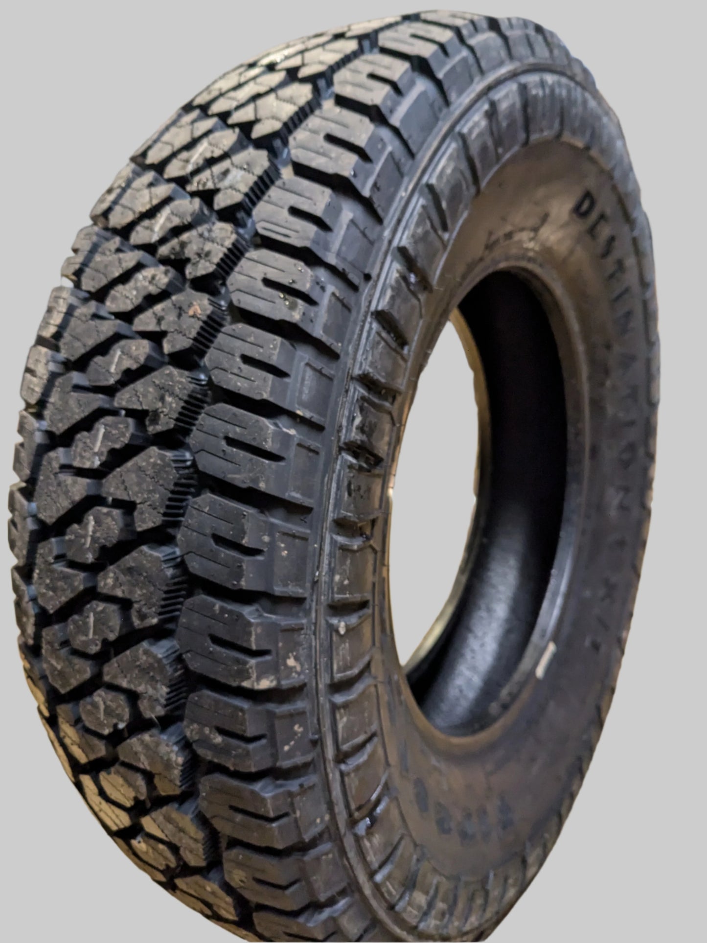 FIRESTONE DESTINATION X/T BSW LT 245 75 16 120/116S LRE 10 PLY RUGGED TERRAIN TIRE 004374