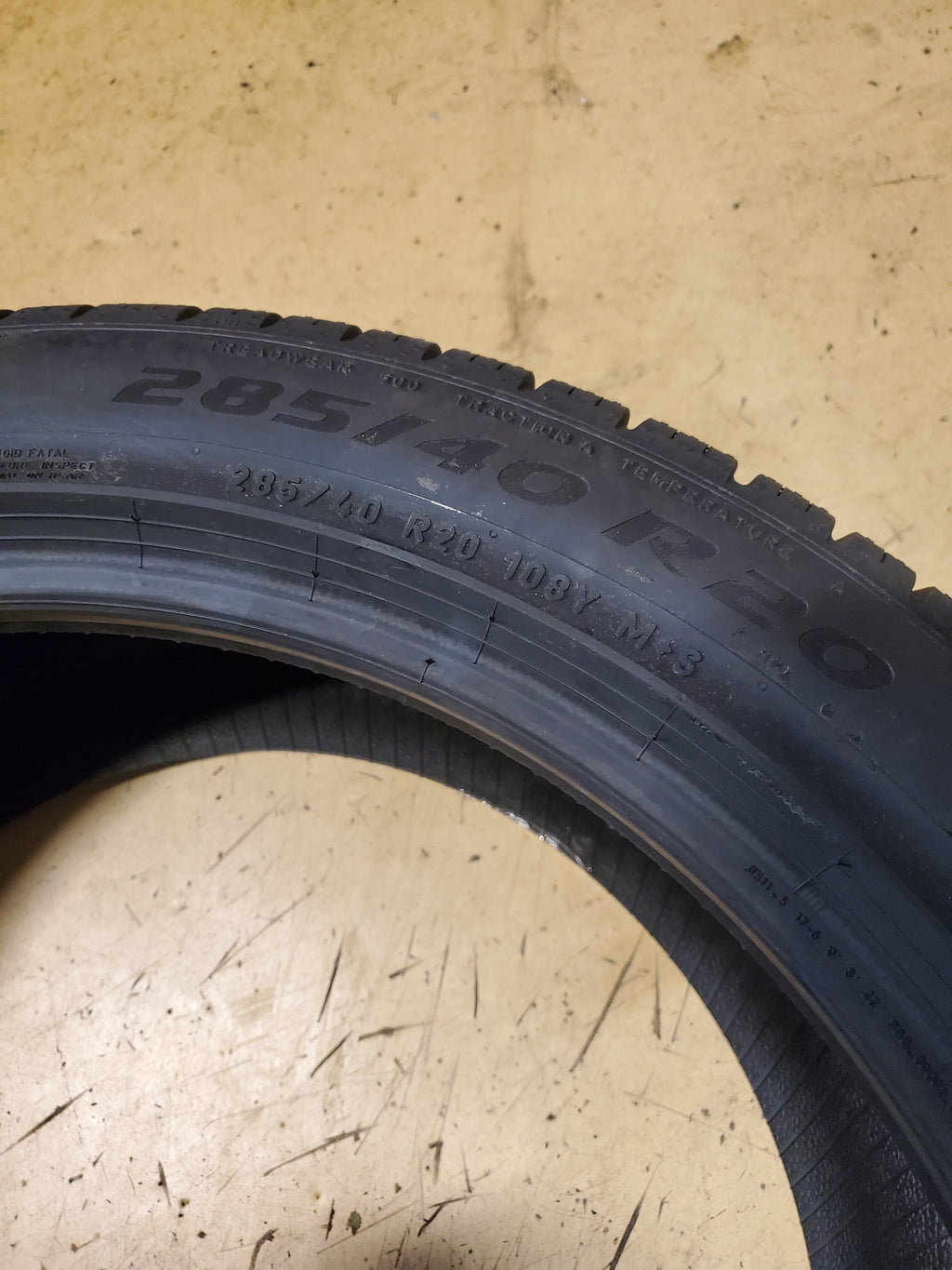 PIRELLI SCORPION ZERO ALL SEASON BSW P 285 40 20 108Y XL  TIRE 3793500