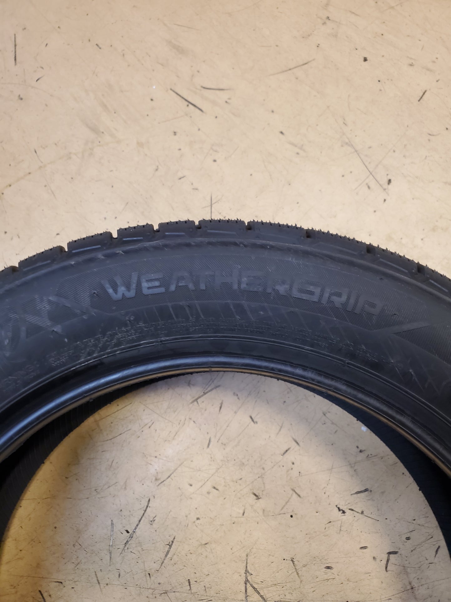 4 FIRESTONE WEATHERGRIP BSW P 215 55 17 94V ALL WEATHER TIRE 011534