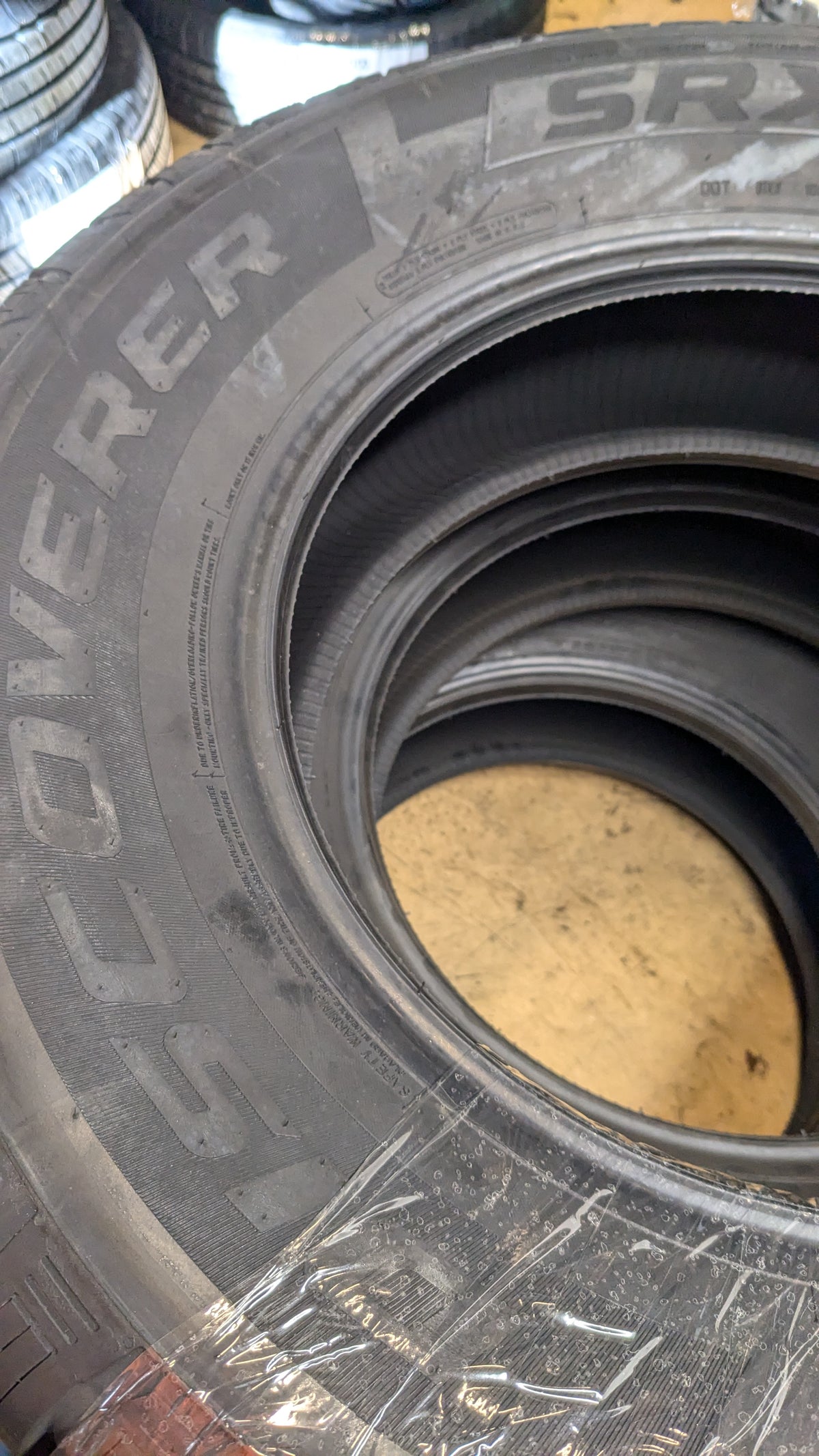 COOPER DISCOVERER SRX BSW P 255 70 17 112T ALL SEASON TIRE 90000086289