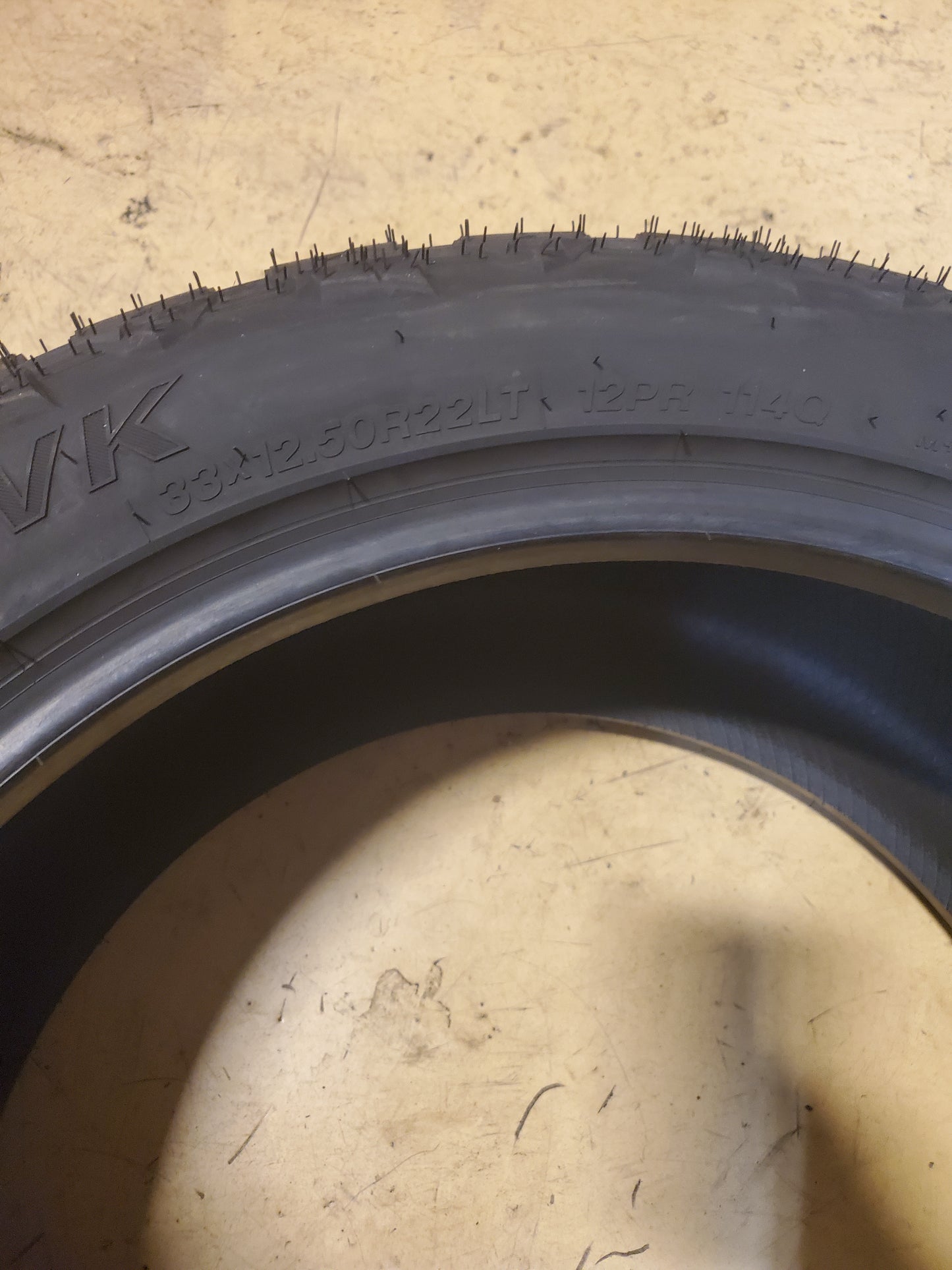 ACHILLES RUGGED HAWK BSW LT 33 12.5 22 114Q 12PLY RUGGED TIRE ARH81