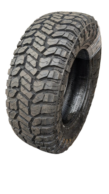 RADAR RENEGADE R/T BSW LT 295 65 20 129/126Q 10PLY TIRE RASYTH0124