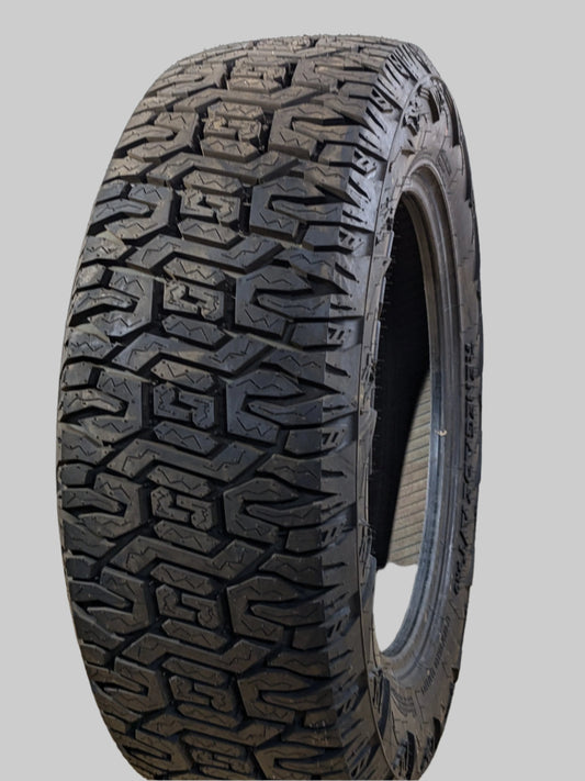 RADAR RENEGADE A/T PRO BSW LT 275 60 20 123/120S LRE 10 PLY TIRE RACSTH0014