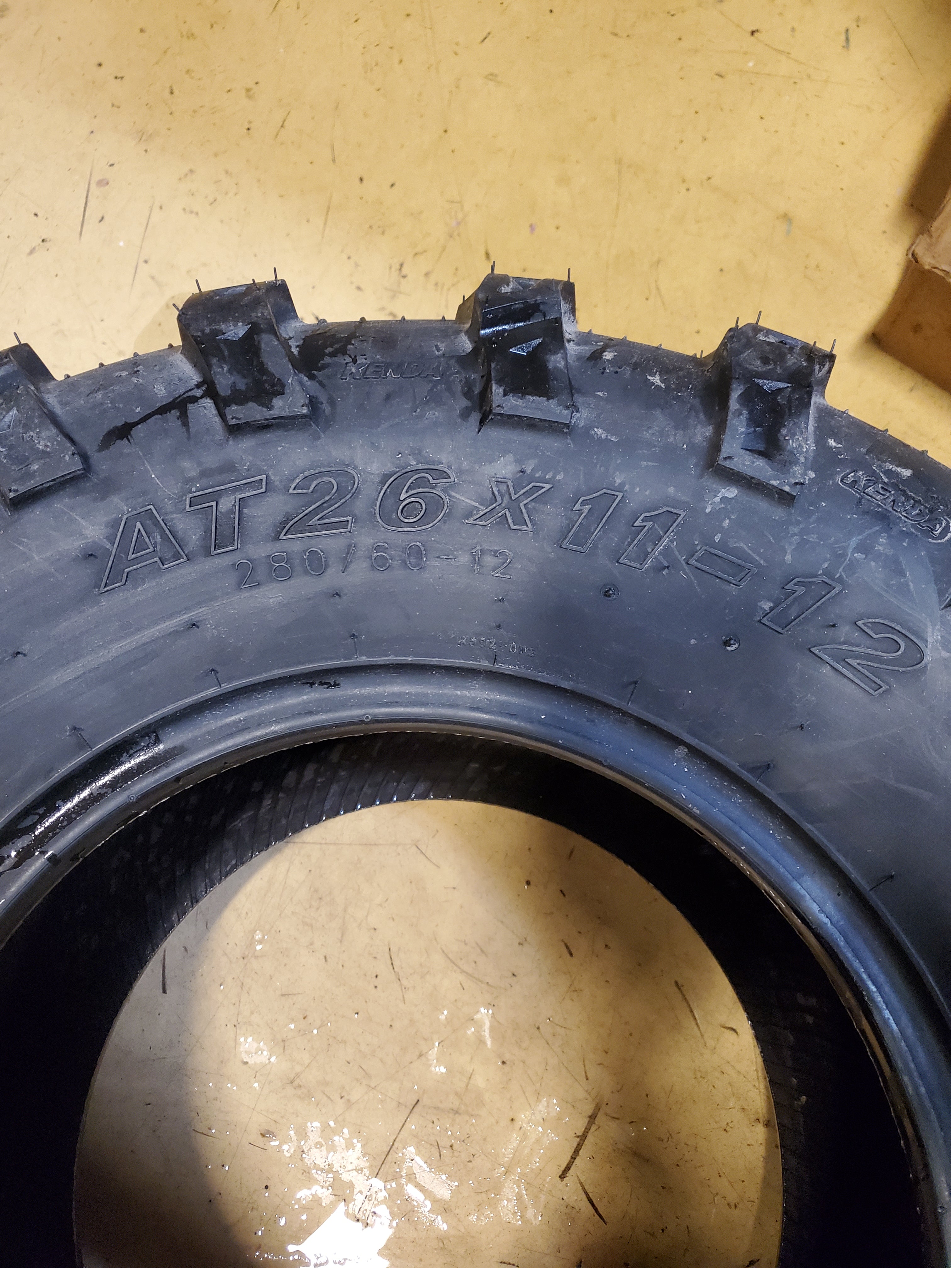 NOS KENDA BEAR CLAW EVO AT 26 11 12 6PLY REAR ATV/UTV TIRE 85921261C1