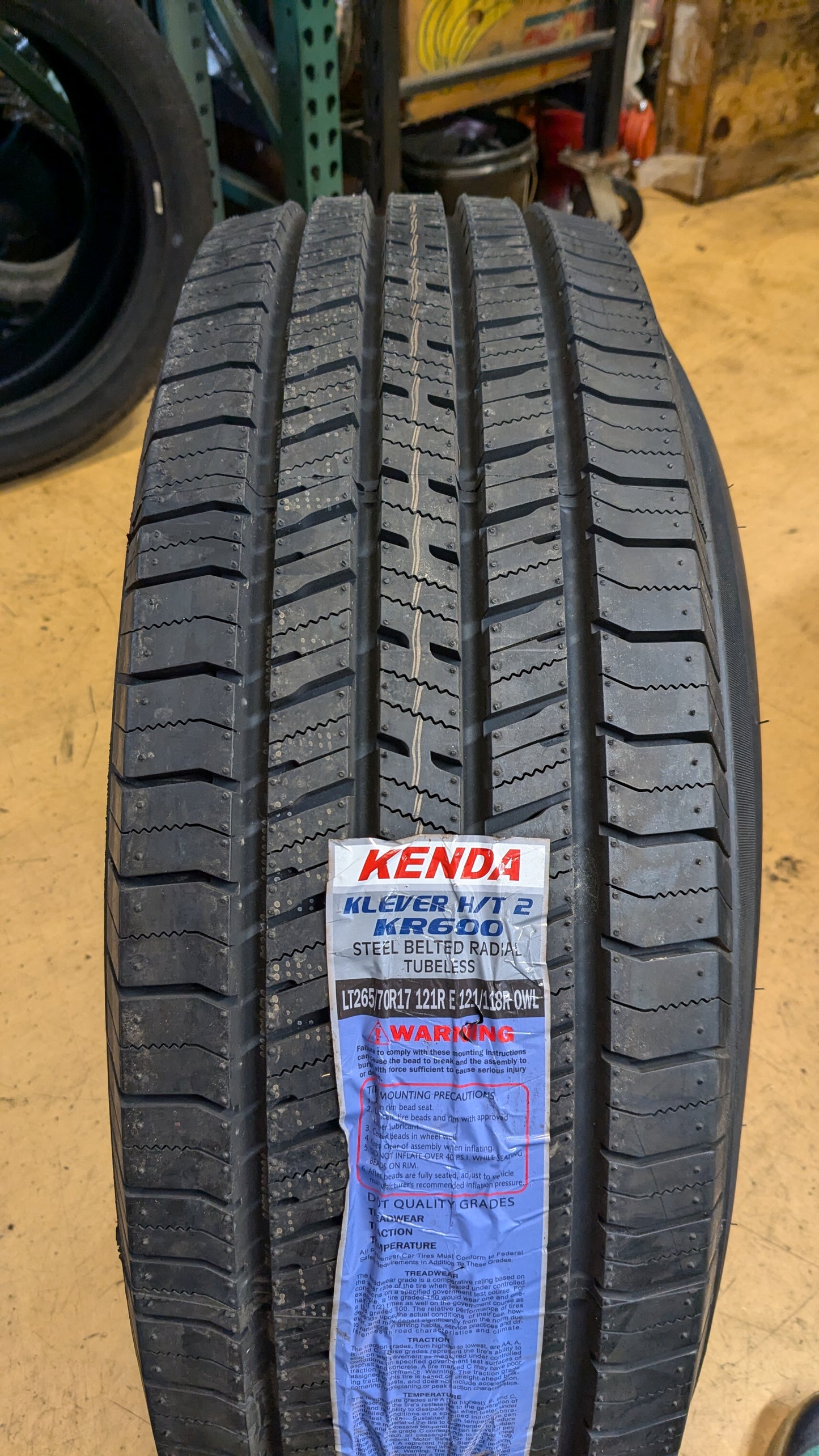 KENDA KLEVER HT2 OWL LT 265 70 17 121/118R 10PLY HIGHWAY TERRAIN TIRE 600001