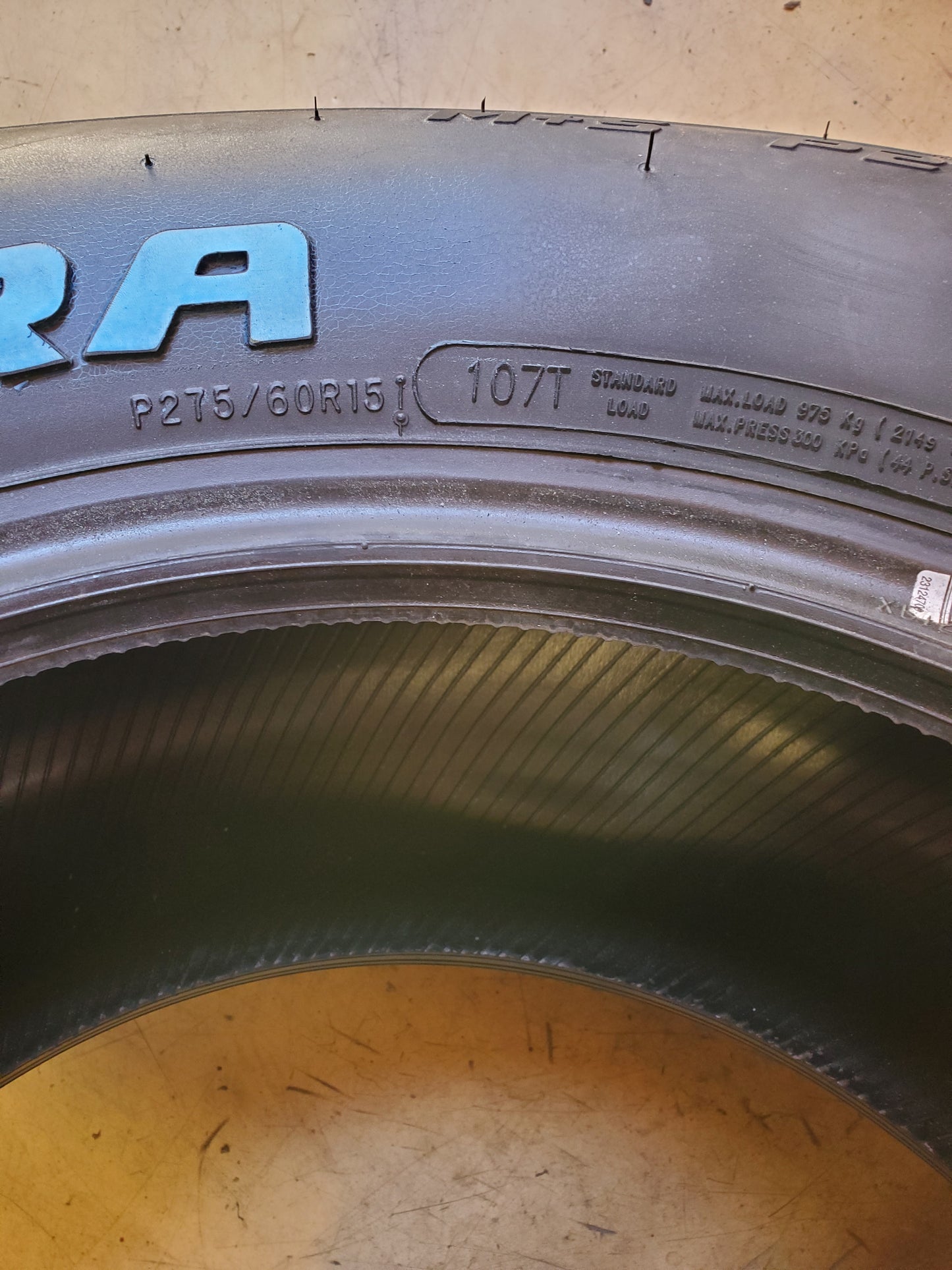 COOPER COBRA RADIAL G/T RWL P 275 60 15 107T ALL SEASON TIRE 160019024