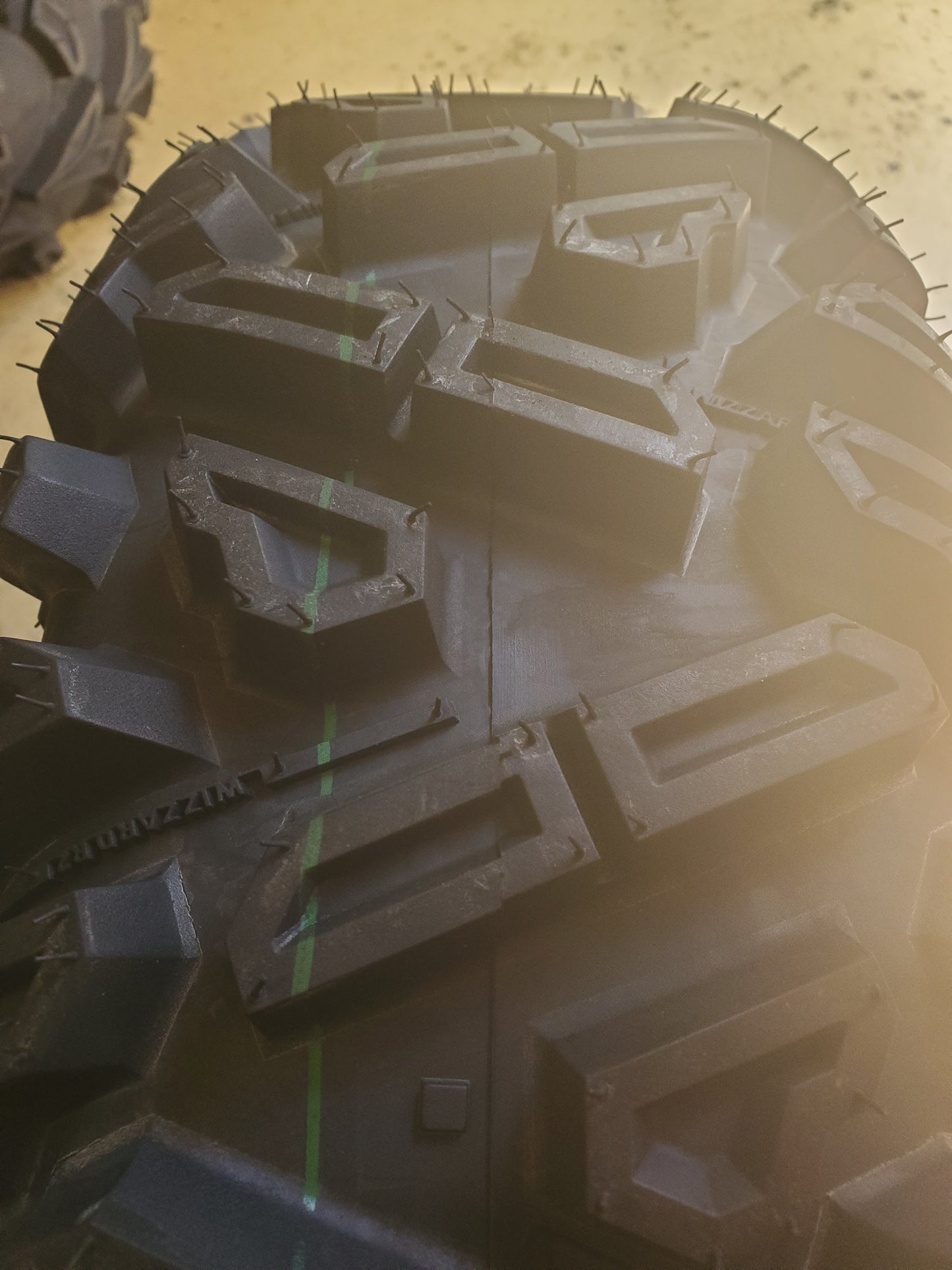 NOS OTR WIZZARD R2 BSW 27 9 14 6PLY LAWN TIRE T1830627900R14