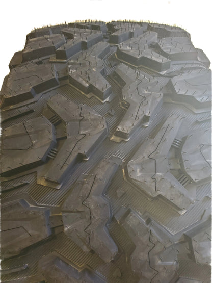 RADAR RENEGADE-X BSW LT 33 12.5 18 118Q 10PLY MUD TIRE RACSTH0086