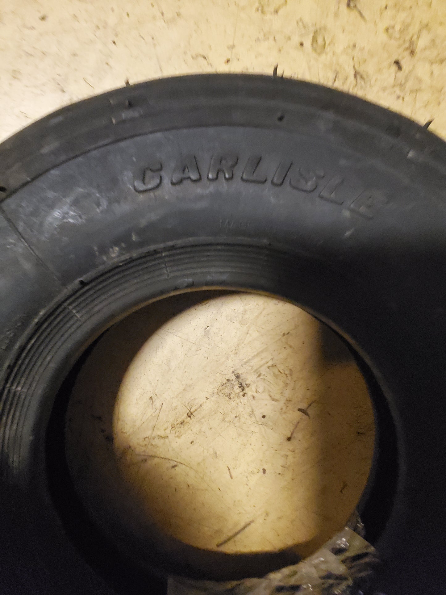 CARLISLE WHEELBARROW BSW 4 6 2PLY LAWN TIRE 327051
