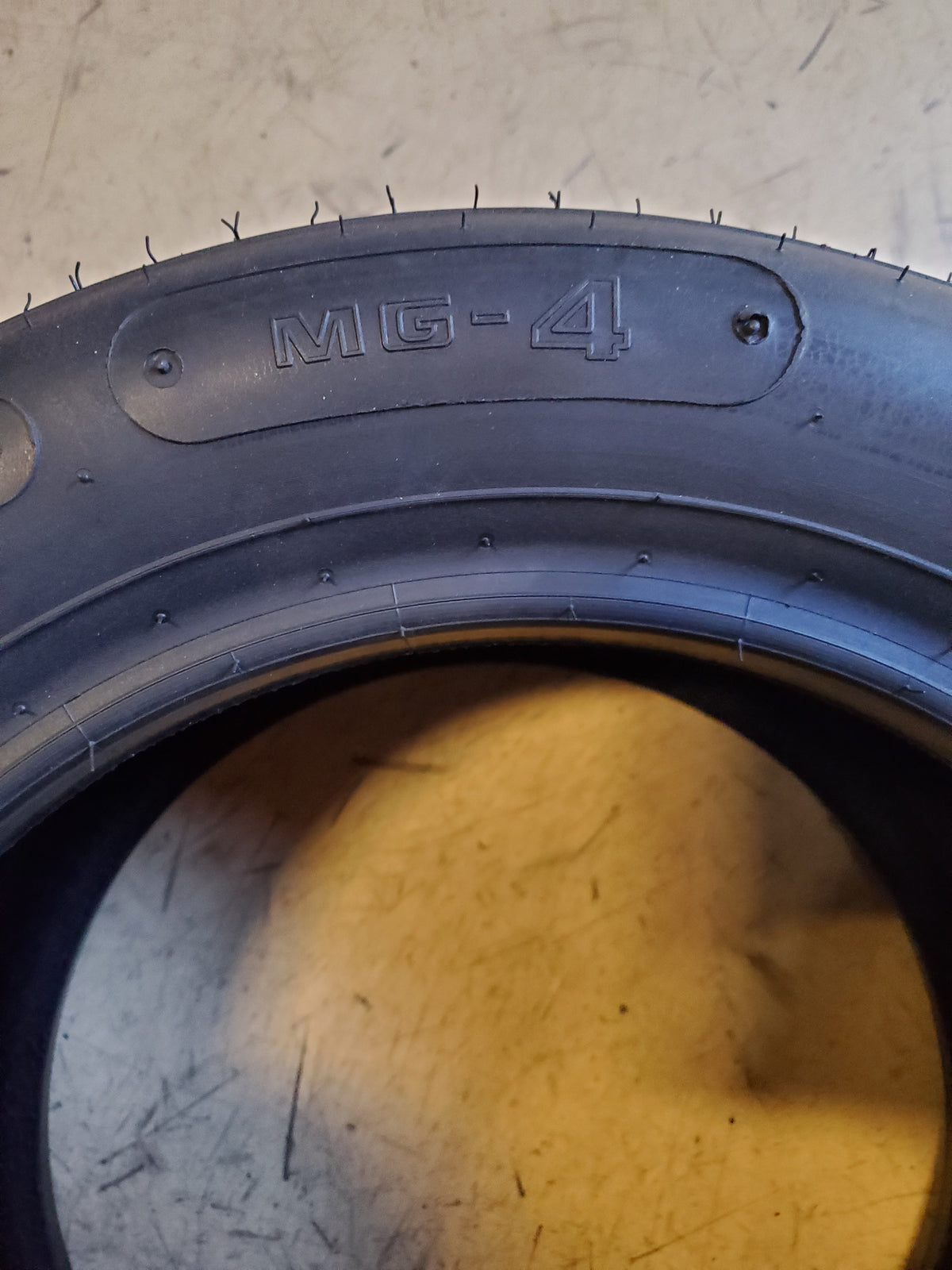 HOOSIER MG-4 BSW  20.5X7.0-13 DRAG TIRE 43164R20