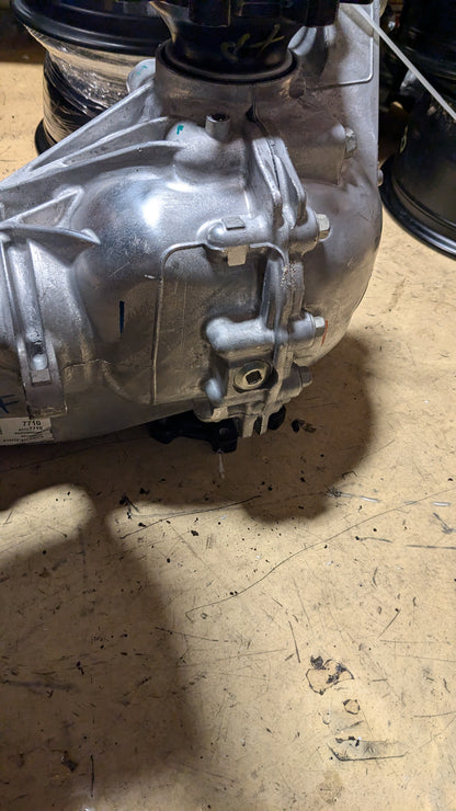 GENUINE GM DIFFERENTIAL 21-24 CADILLAC ESCALADE 22-24 SILVERADO 85707710