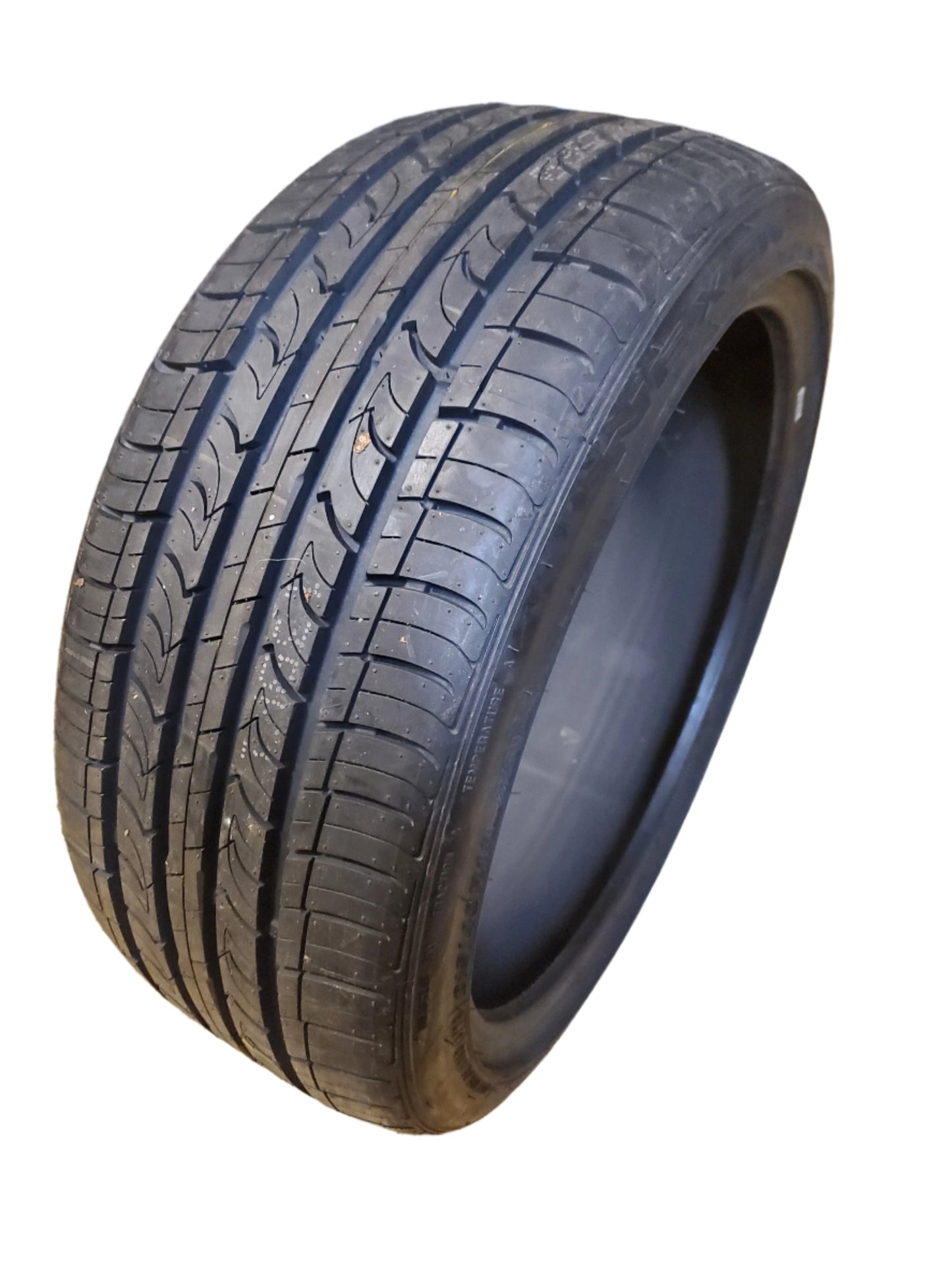 2 NEXEN CP672 BSW P 215 40 18 85V ALL SEASON TIRE 12580NXK