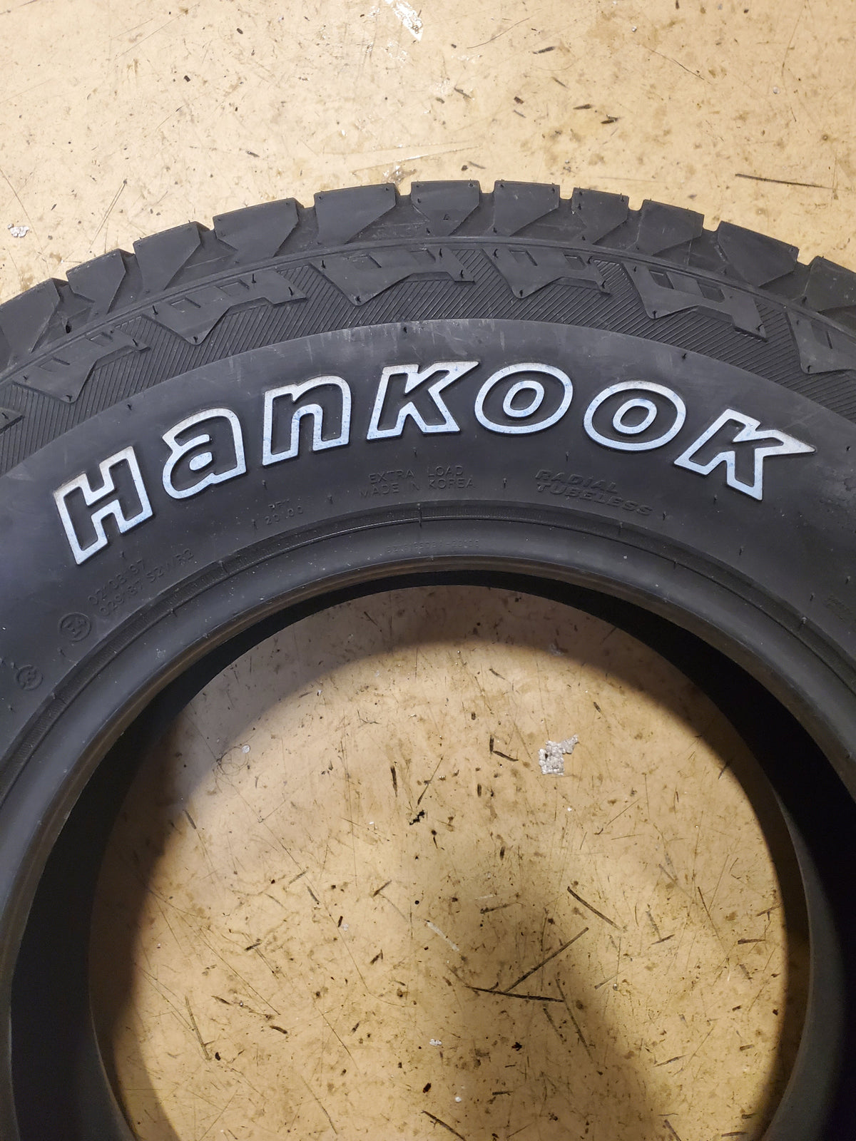 HANKOOK DYNAPRO AT2 RF11 BSW P 235 75 16 112T XL ALL TERRAIN TIRE 1023444