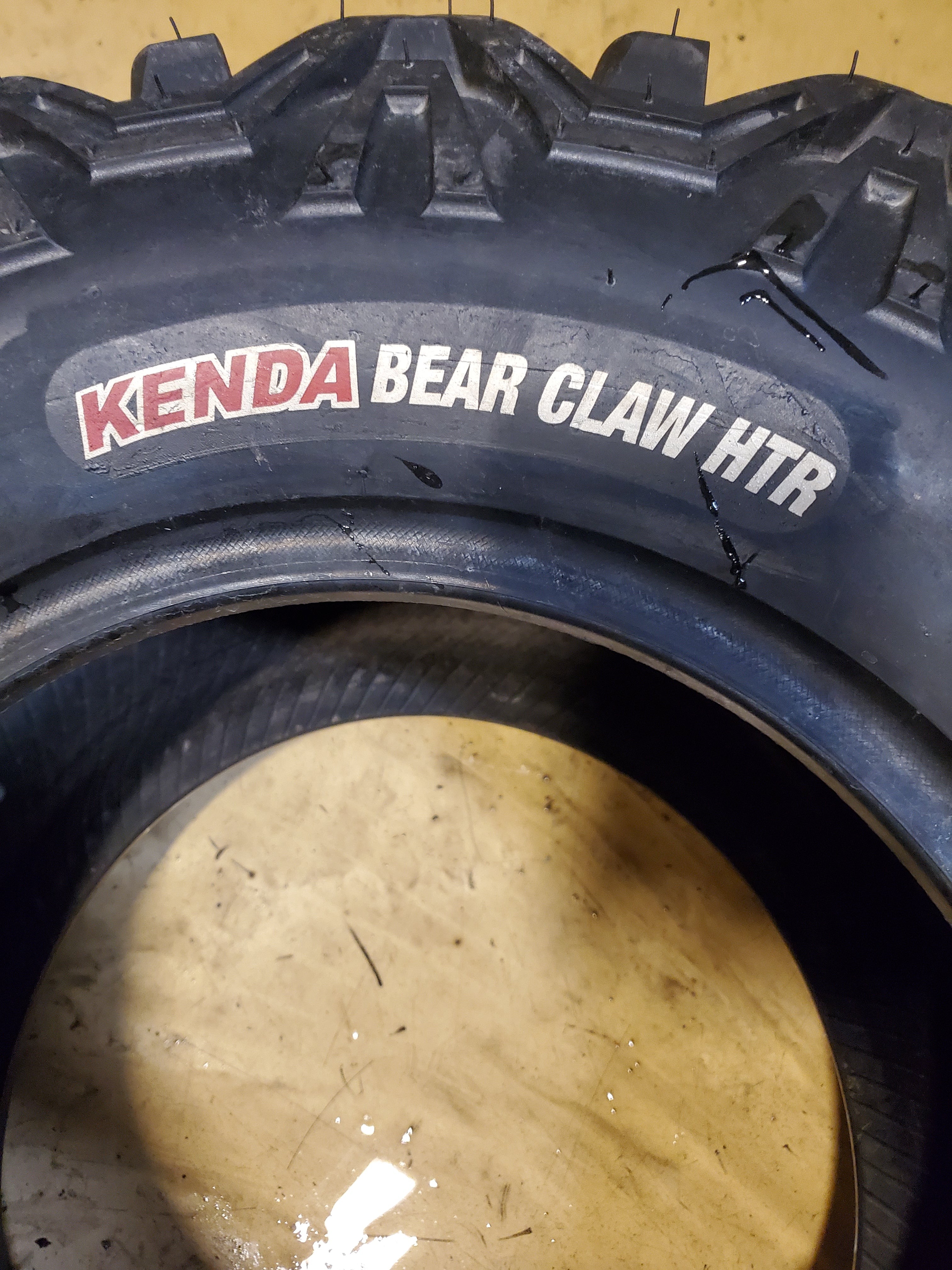 NOS KENDA BEAR CLAW HTR K587 BSW AT 25 10 12 8PLY ATV/UTV TIRE 085871295D1