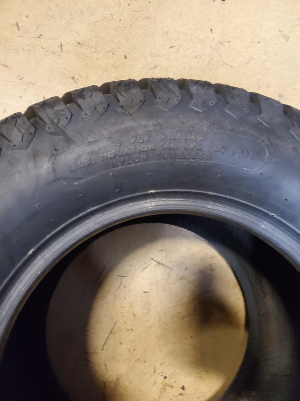 HALBERD P322 BSW 24 12 12 4PLY LAWN TIRE H241212