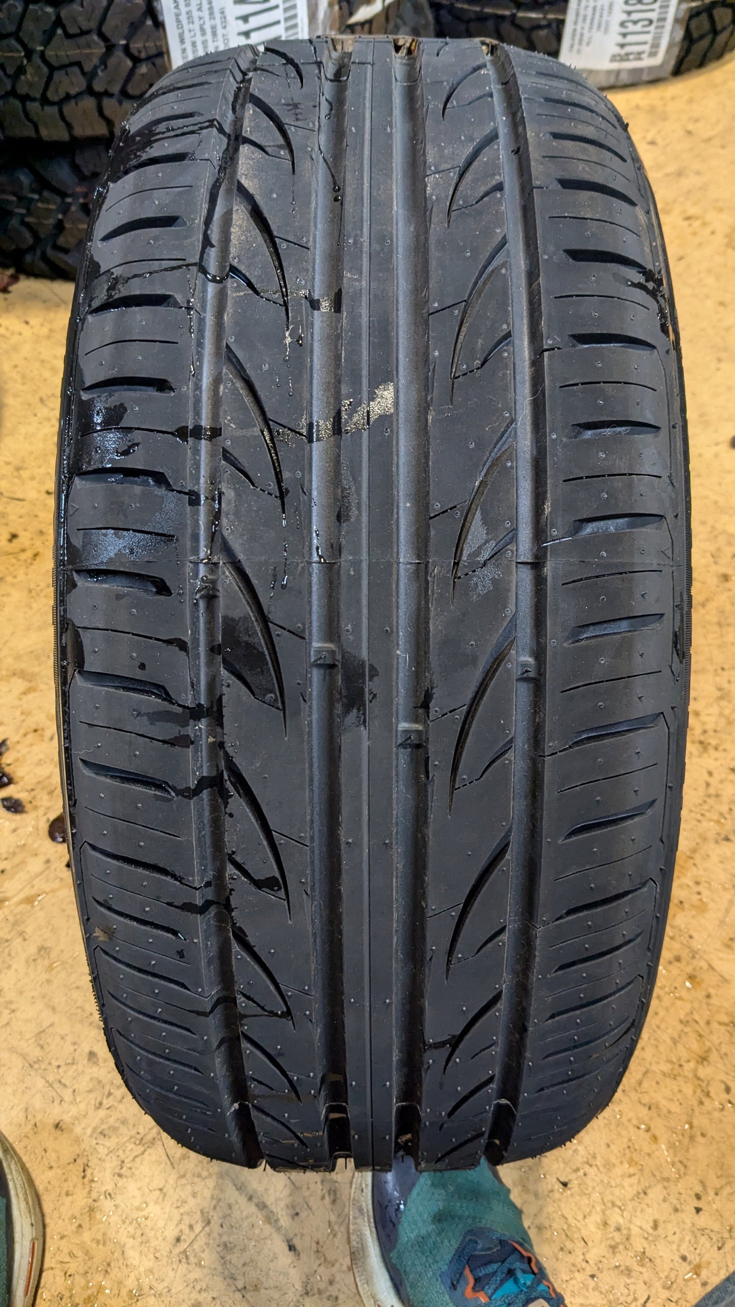 2 LIONHART LH 503 BSW P 225 45 17 94W XL ALL SEASON TIRE LHST5031745020