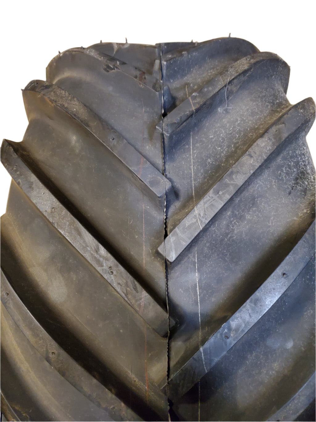 DEESTONE D405 104A4 BSW 26 12 12 6PLY LAWN TIRE DS5252