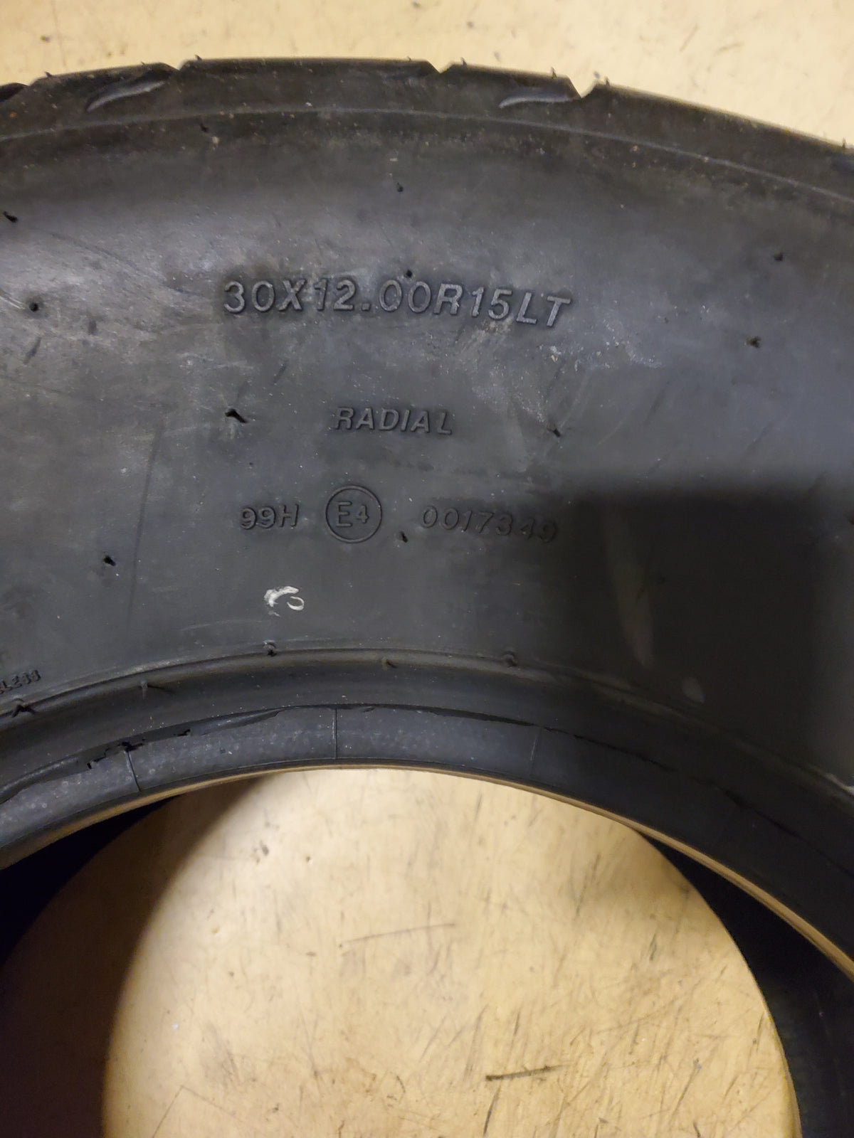 MICKEY THOMPSON SPORTSMAN S/R BSW LT 30 12 15 99H COMPETITION TIRE 321040004