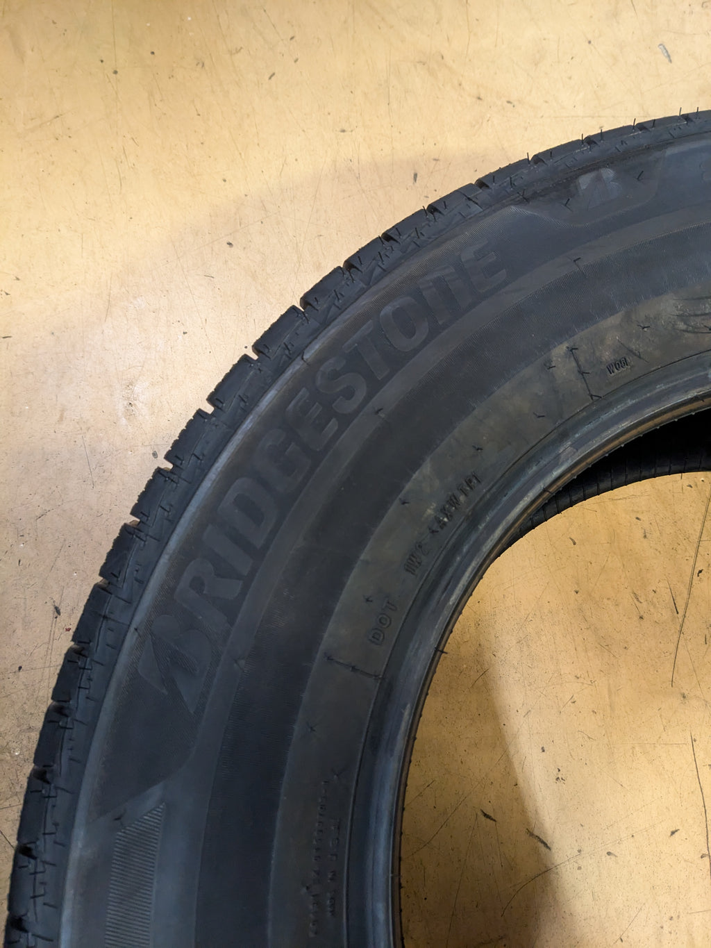 2 BRIDGESTONE WEATHERPEAK P 255 65 18 111H SL ALL WEATHER TIRES 009669