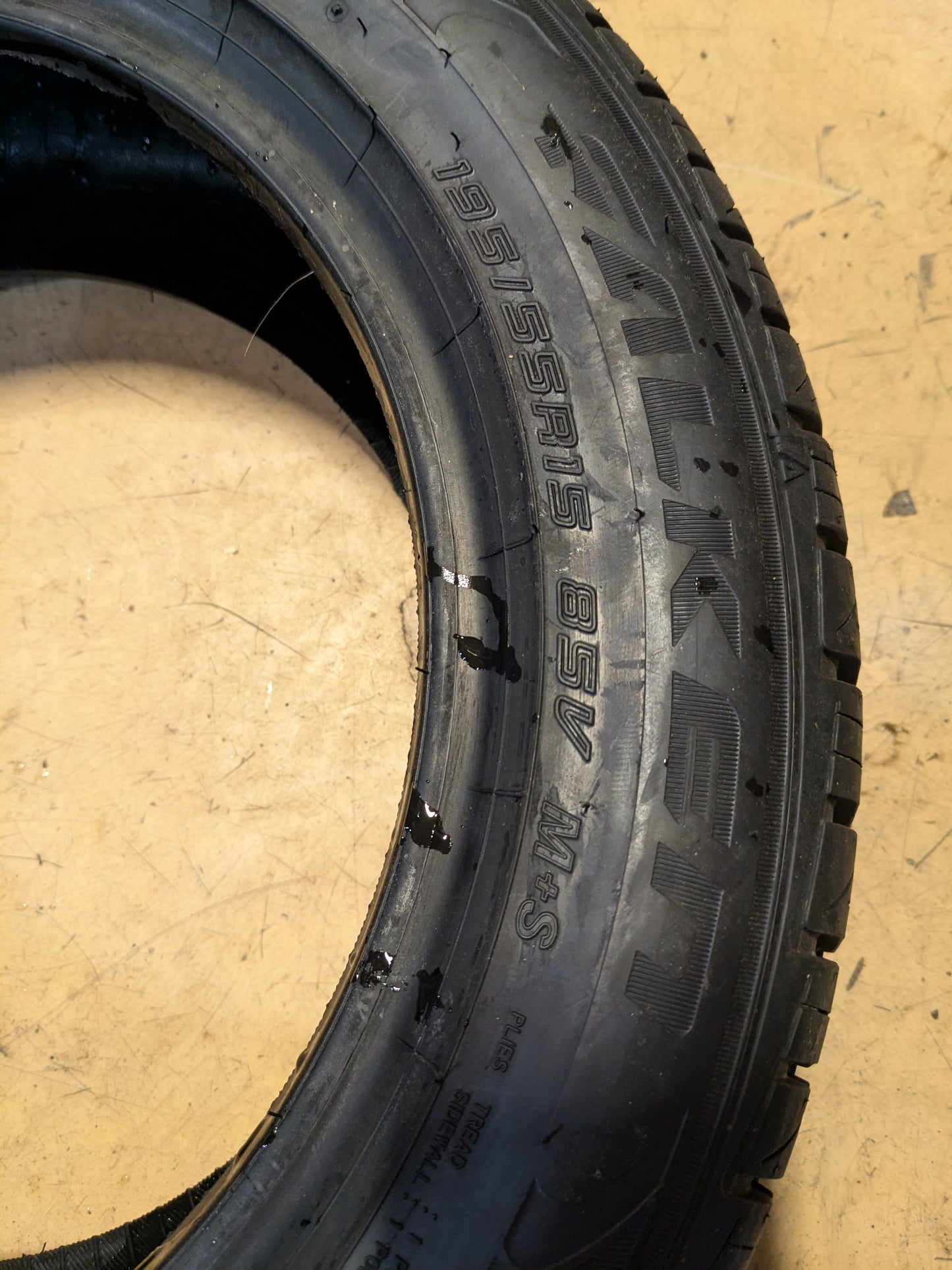 2 FALKEN ZIEX ZE950 A/S BSW P 195 55 15 85V UHP ALL SEASON TIRE 28952561
