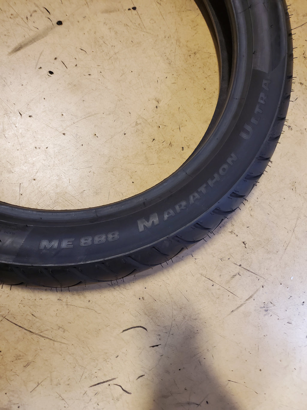 METZELER ME888 MARATHON ULTRA BSW  110 90 19 62H FRONT MOTORCYCLE TIRE 2661500