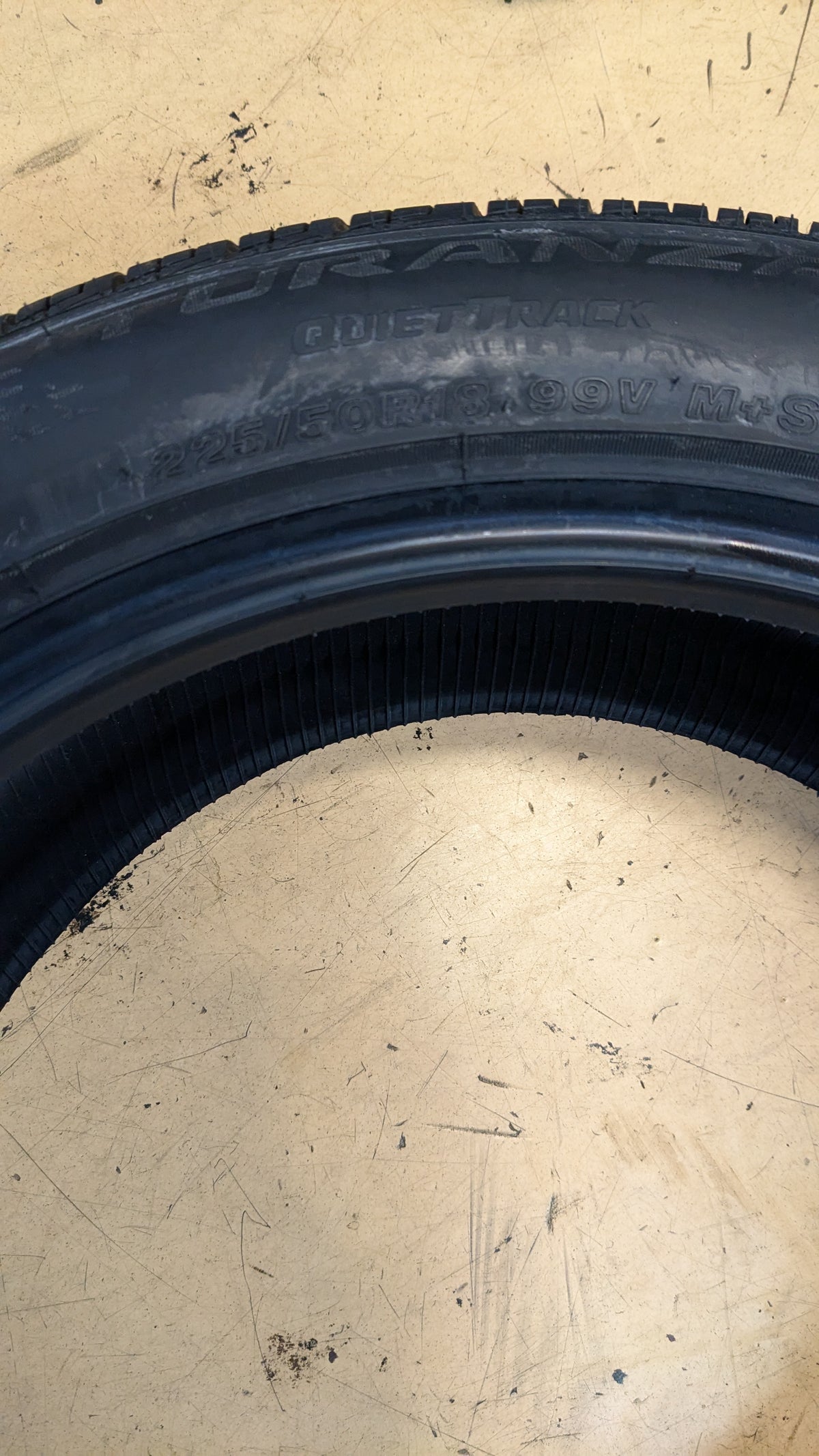 2 BRIDGESTONE TURANZA QUIET TRACK BSW P 225 50 18 99V XL TIRE 004323