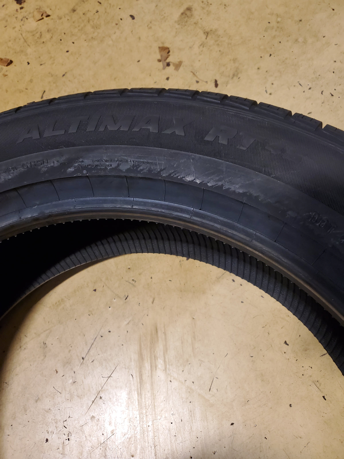 GENERAL ALTIMAX RT45 BSW P 245 50 20 105H XL ALL SEASON TIRE 15576680000