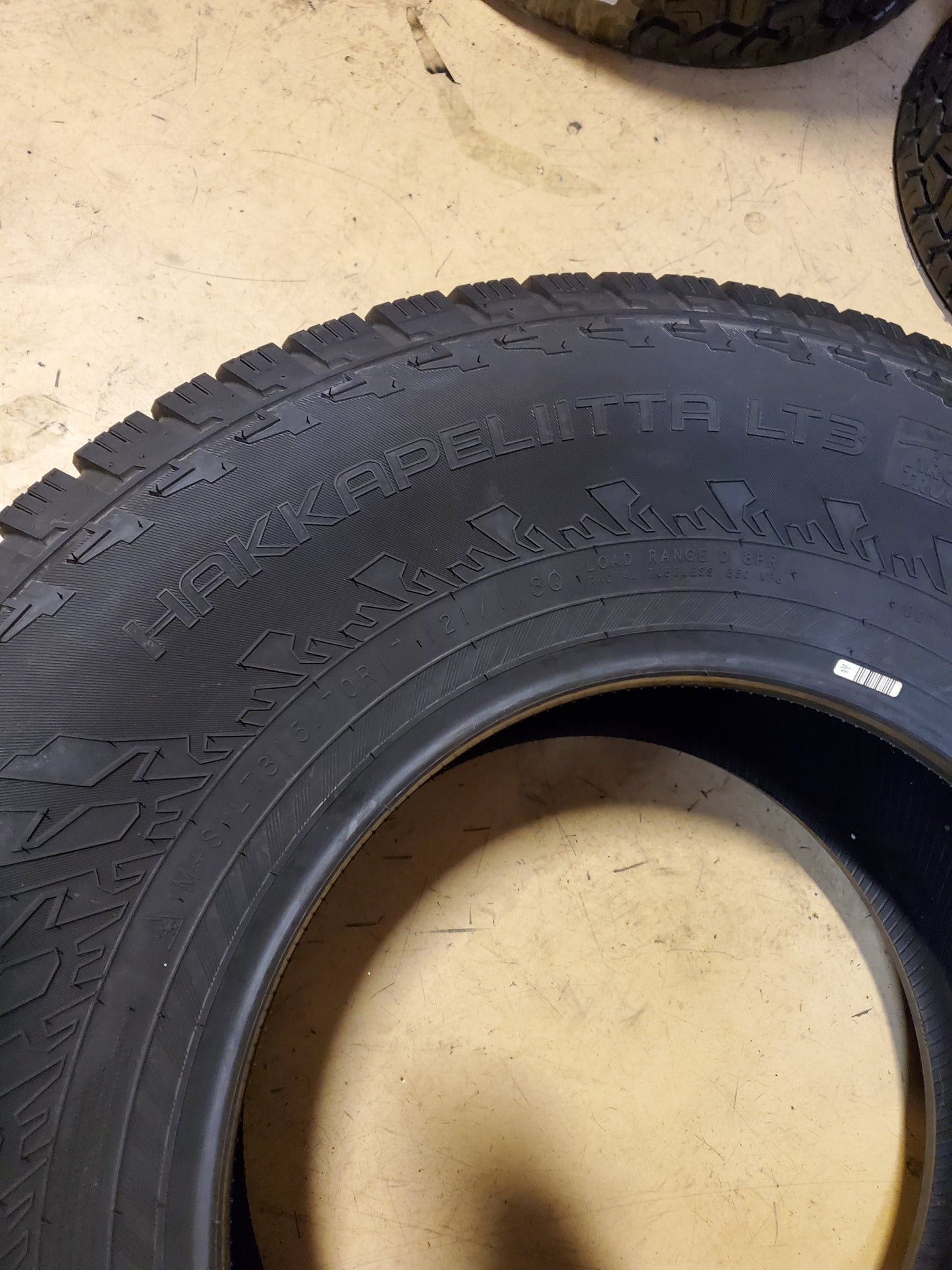 NOKIAN HAKKAPELIITTA LT3 STUDDED BSW LT 315 70 17 121/118Q 8PLY WINTER TIRE TS430957