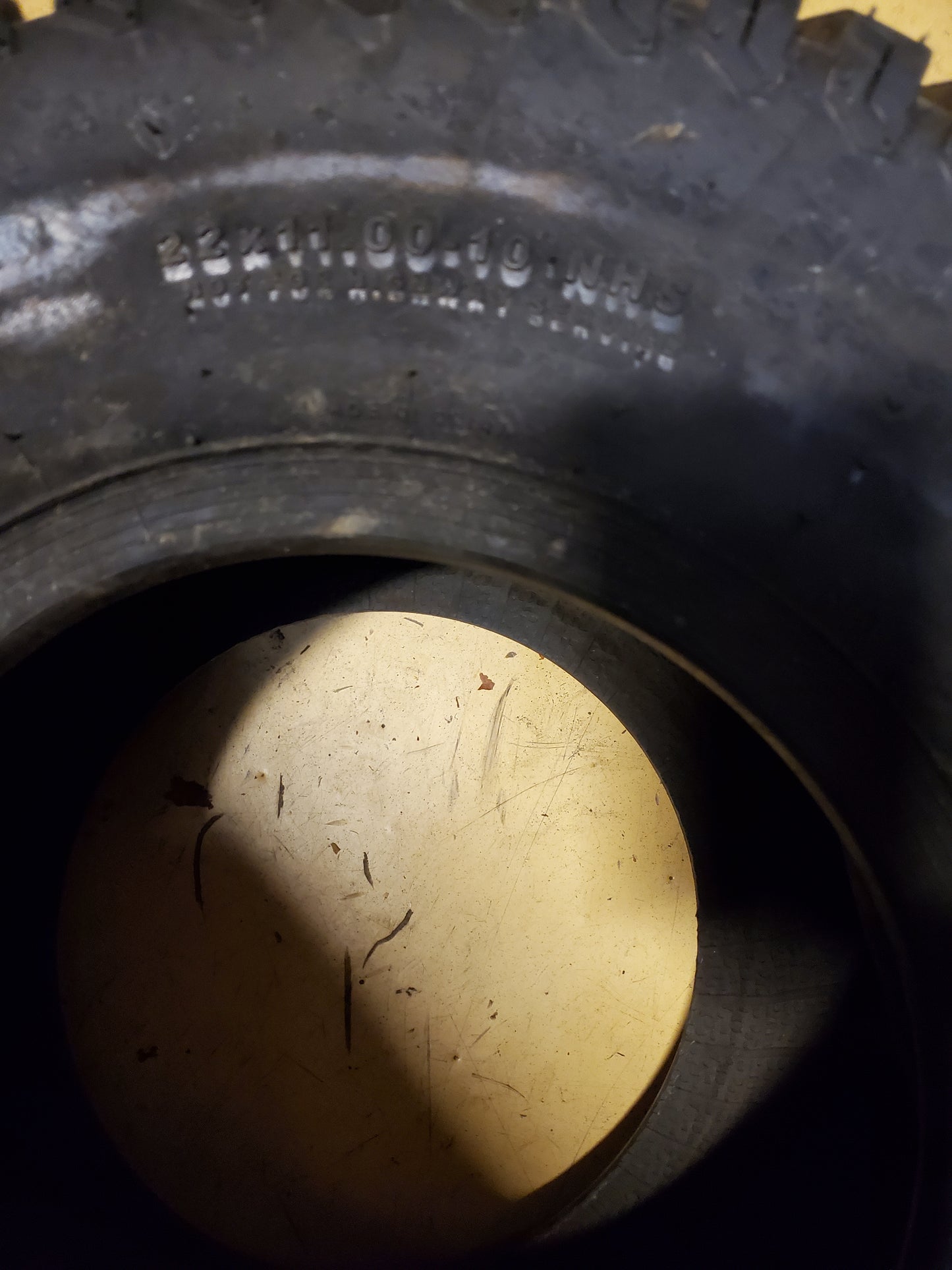 CARLSTAR TURF MASTER BSW 22 11 10 4PLY LAWN TIRE 511255