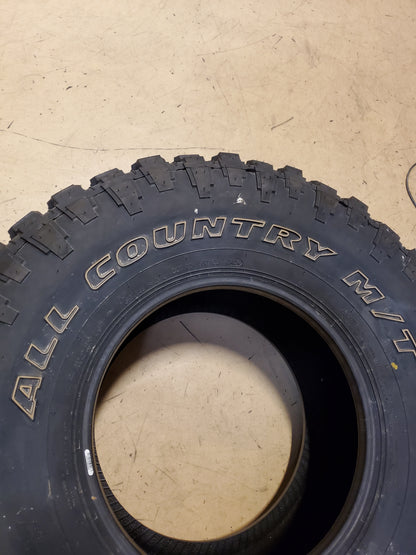 IRONMAN ALL COUNTRY M/T BSW LT 33 12.5 15 108Q MUD TIRE 92613