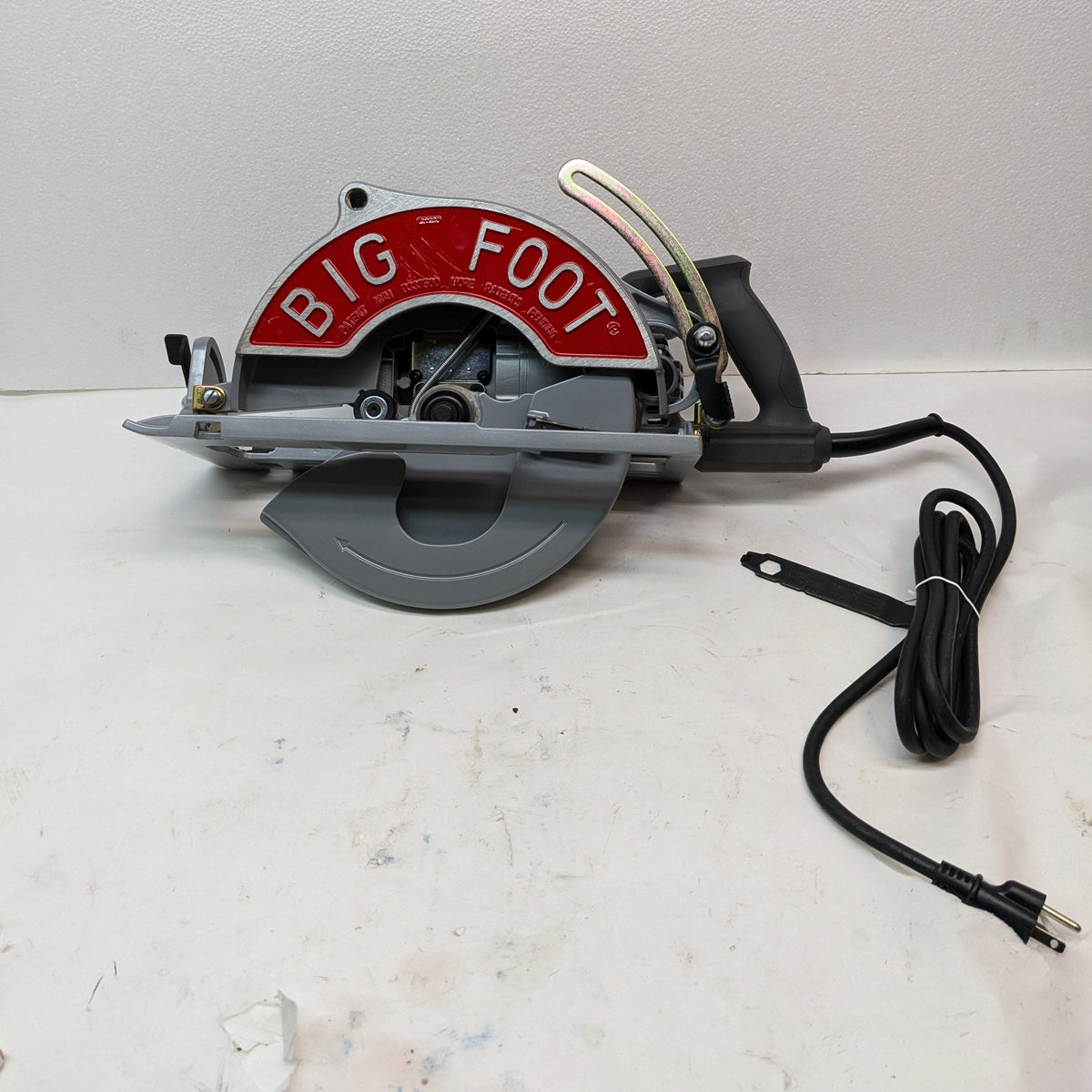 BIG FOOT BF-UG 10-1/4-INCH WORMDRIVE MAGNESIUM CIRCULAR SAW W/ SKIL MOTOR SC-1025SU