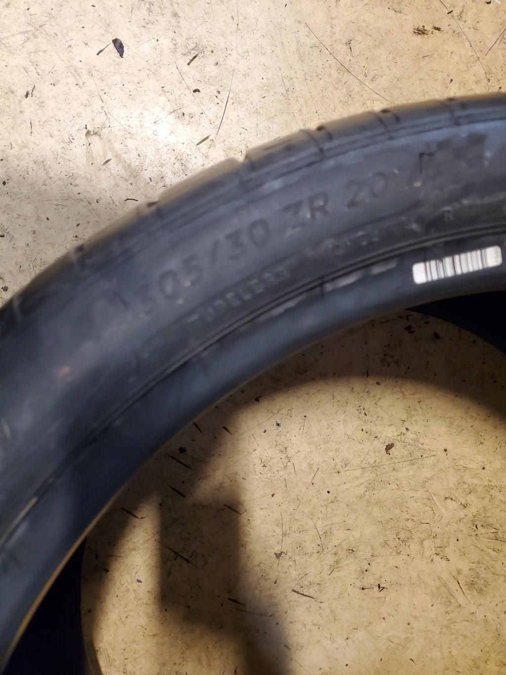 MICHELIN PILOT SPORT 4S BSW P 305 30 20 99Y UHP TIRE 00380
