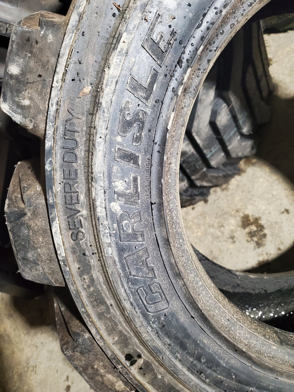 CARLISLE GROUNDFORCE 400 ULTRA BSW  10 16.5 10PLY INDUSTRIAL TIRE 6X17813