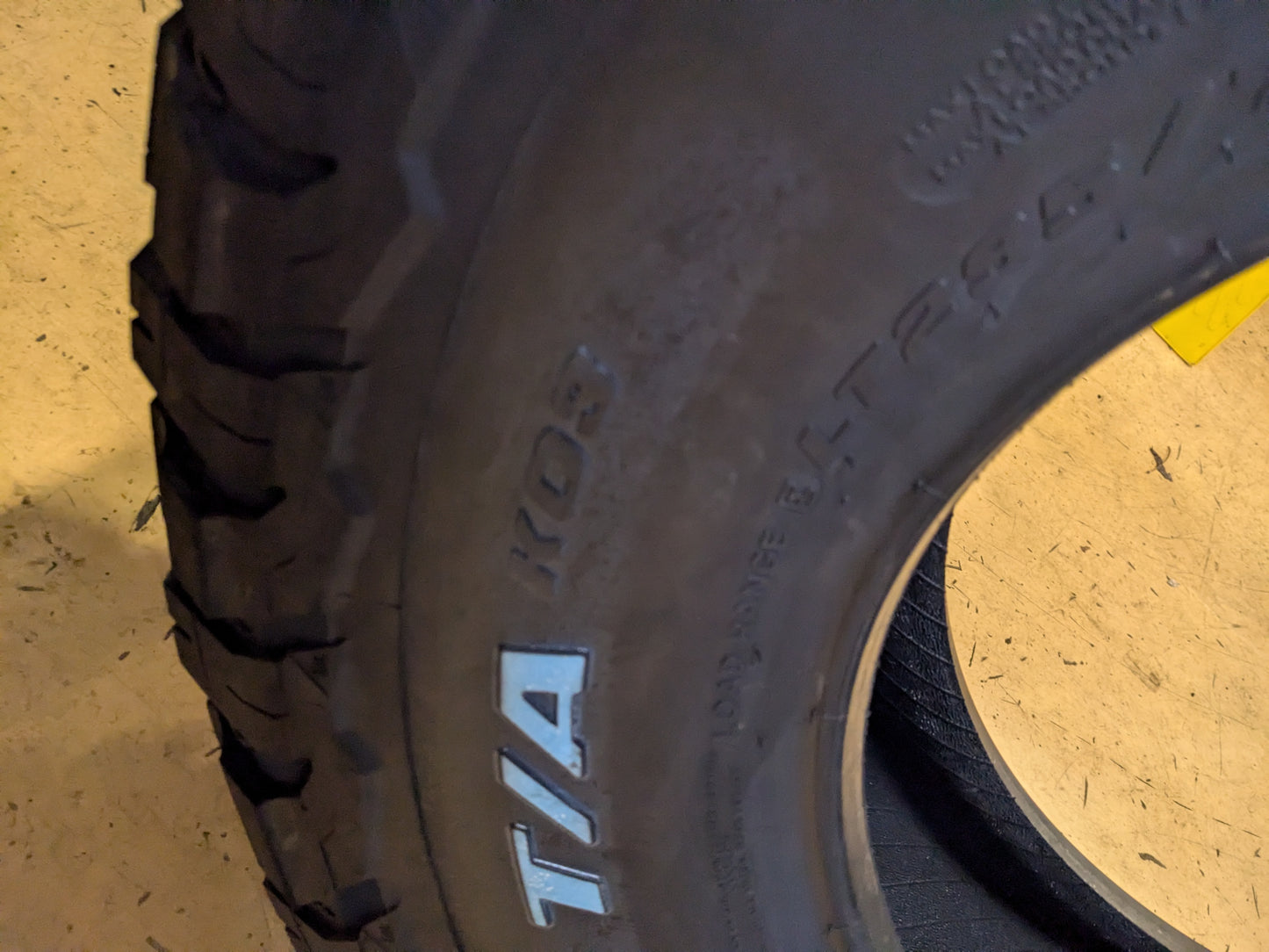 BFGOODRICH ALL-TERRAIN T/A KO3 RWL LT 295 75 16 128/125S 10PLY TIRE 39823