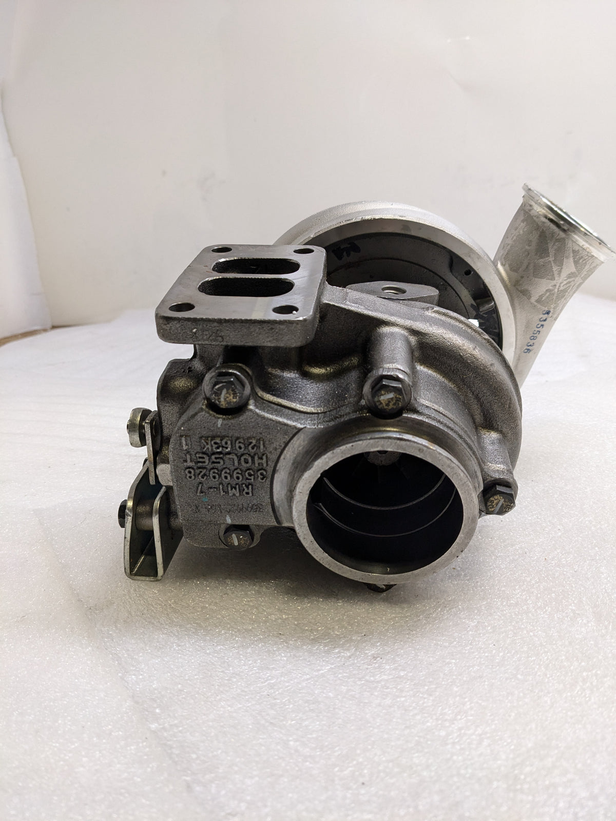 GENUINE CUMMINS 5327715RX TURBOCHARGER HX35G REMANUFACTURED B2