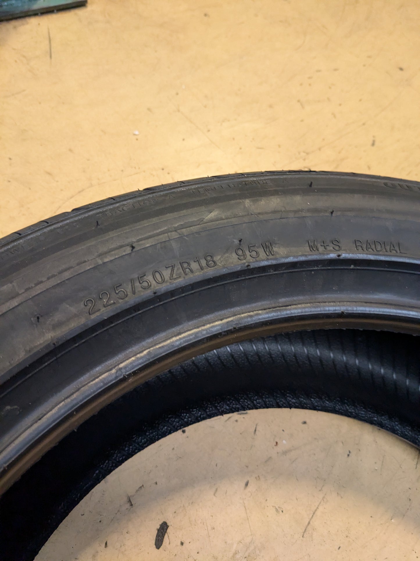 KUMHO ECSTA LX PLATINUM BSW P 225 50 18 95W PERFORMANCE TIRE 2106543