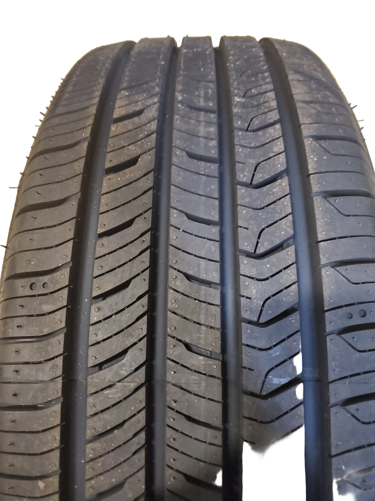 NOS HANKOOK KINERGY PT BSW P 225 60 16 98H ALL SEASON TIRE 1021387