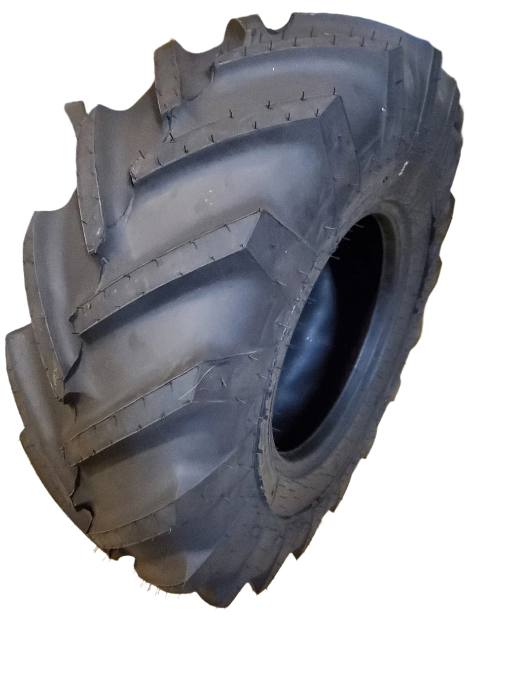GOODYEAR SURE GRIP BSW 12.5L 15SL 12PLY TRACTOR TIRE 4TG305